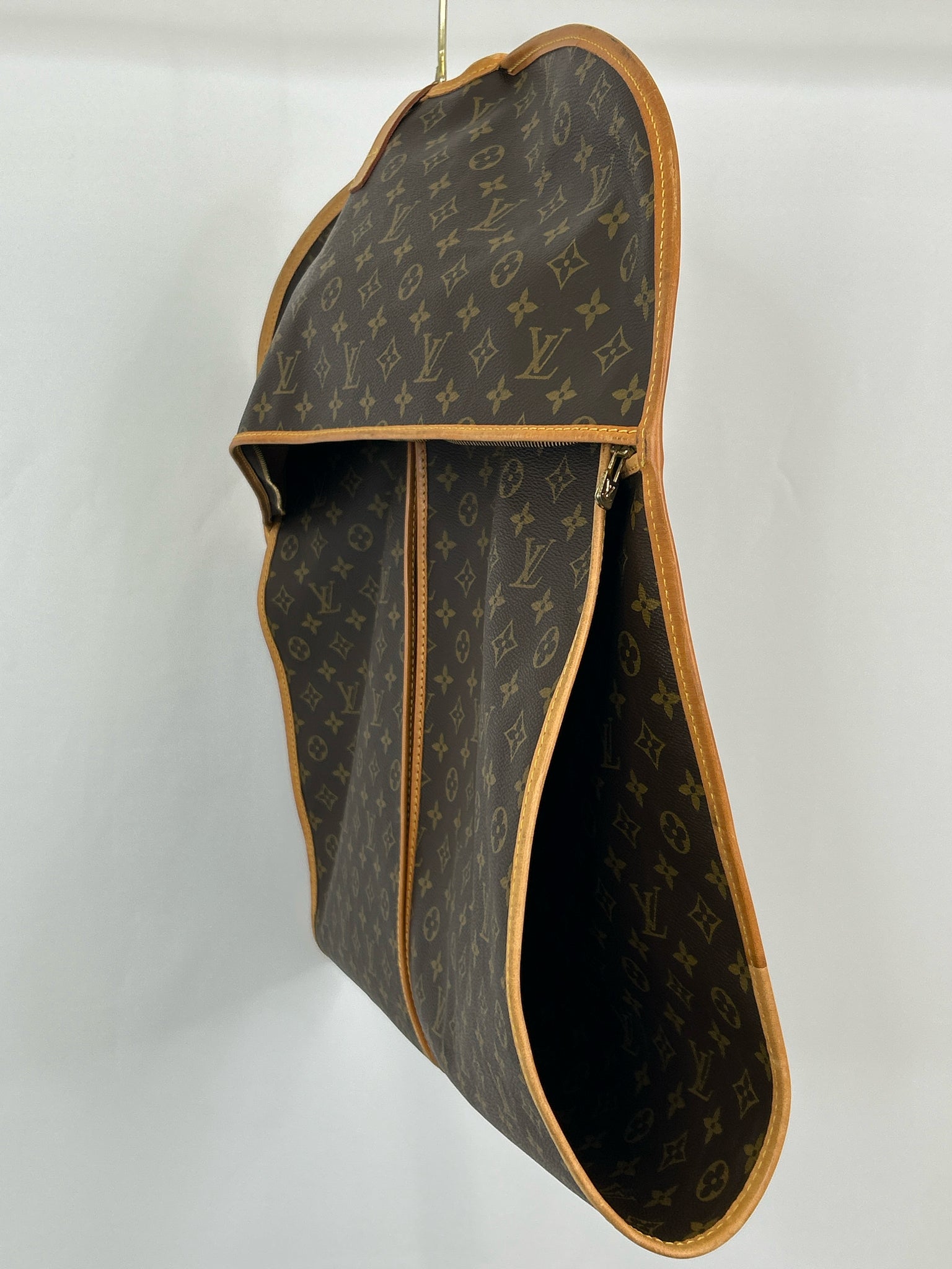 LOUIS VUITTON BROWN MONOGRAM Garment Bag