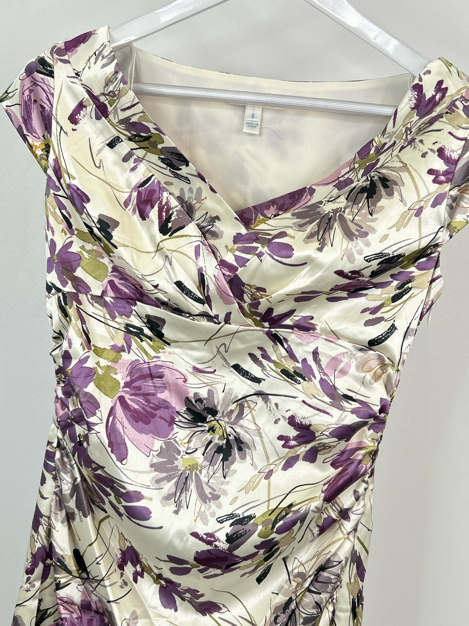 LONDON TIMES Size 6 Ivory and Purple Women Dress