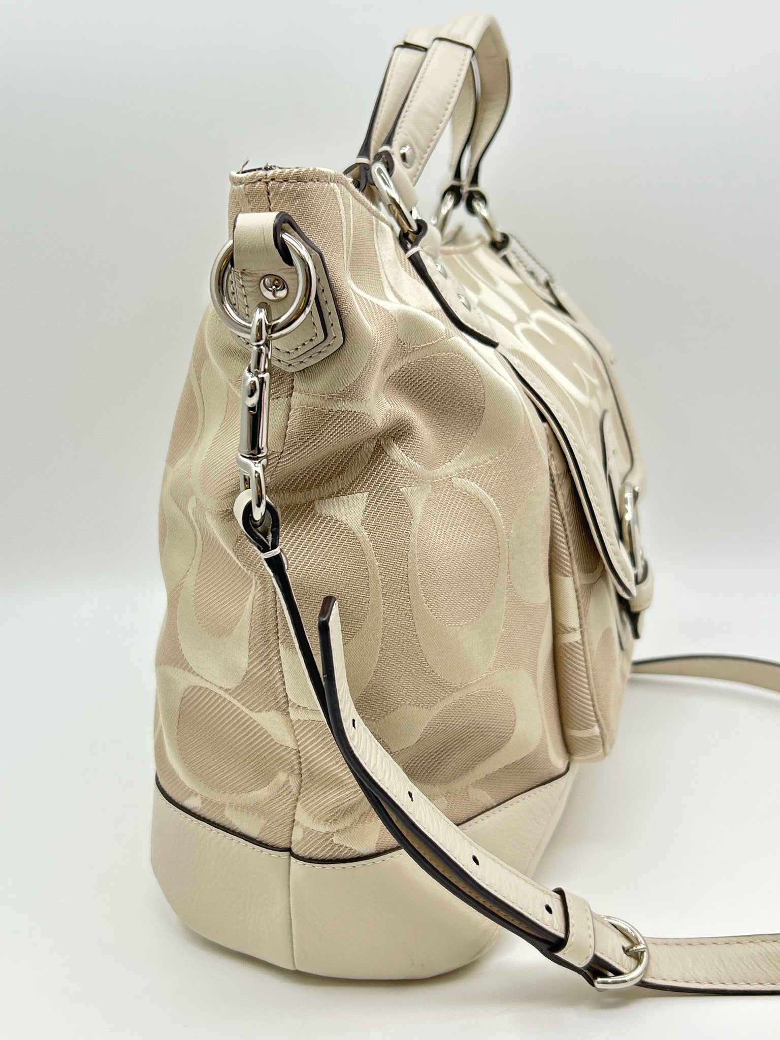 Coach Beige Print Women Purse