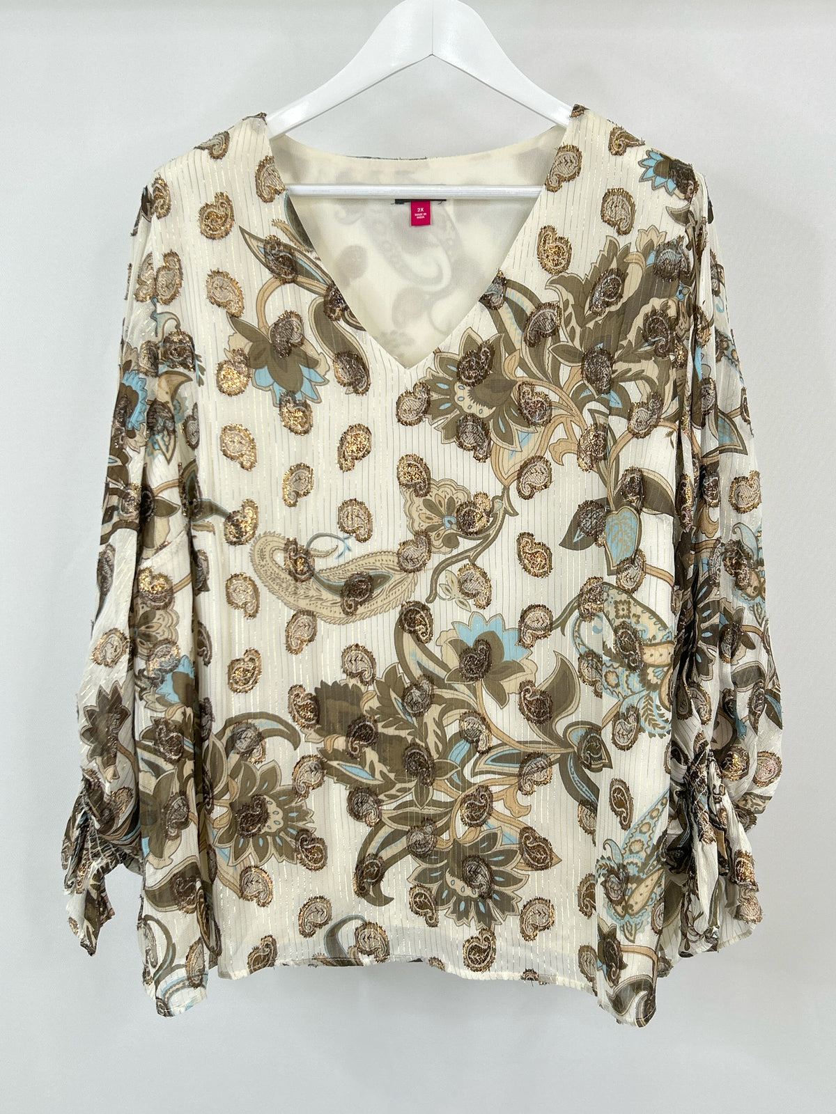 VINCE CAMUTO Size 2X White Print Women Top