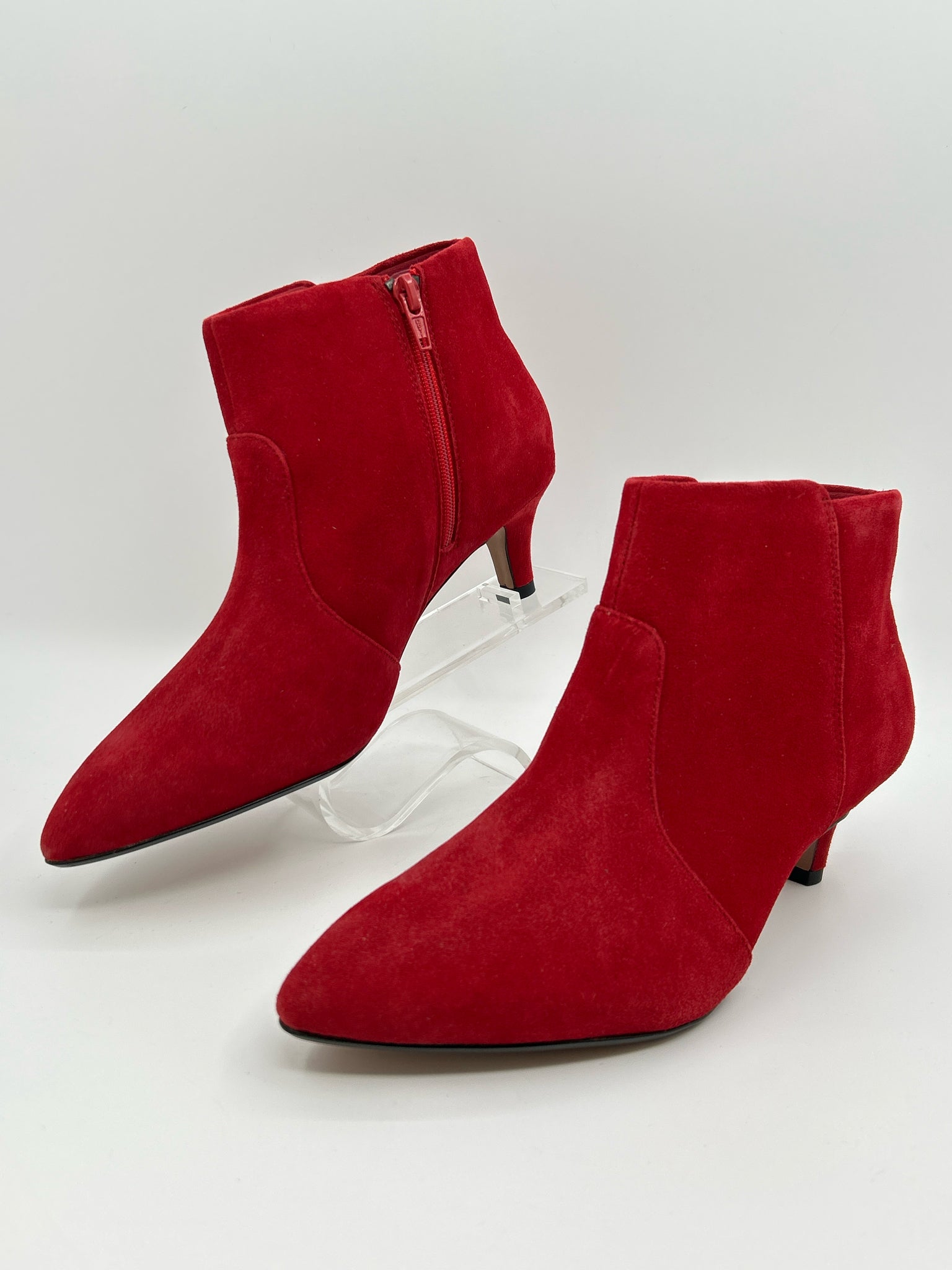 CLARKS Collection Size 7.5 Red Women Booties