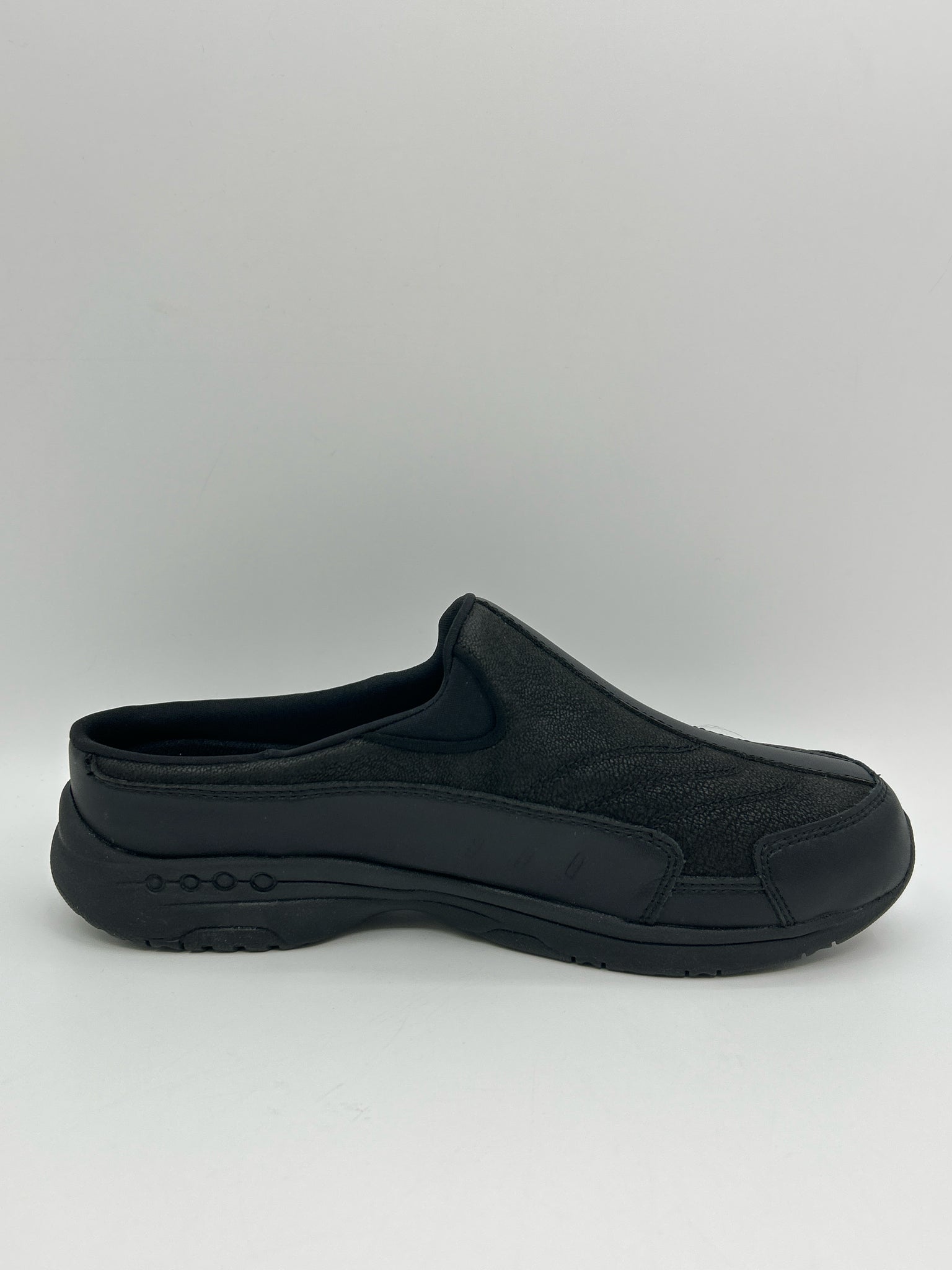 EASY SPIRIT Size 8.5M Black Women Shoes