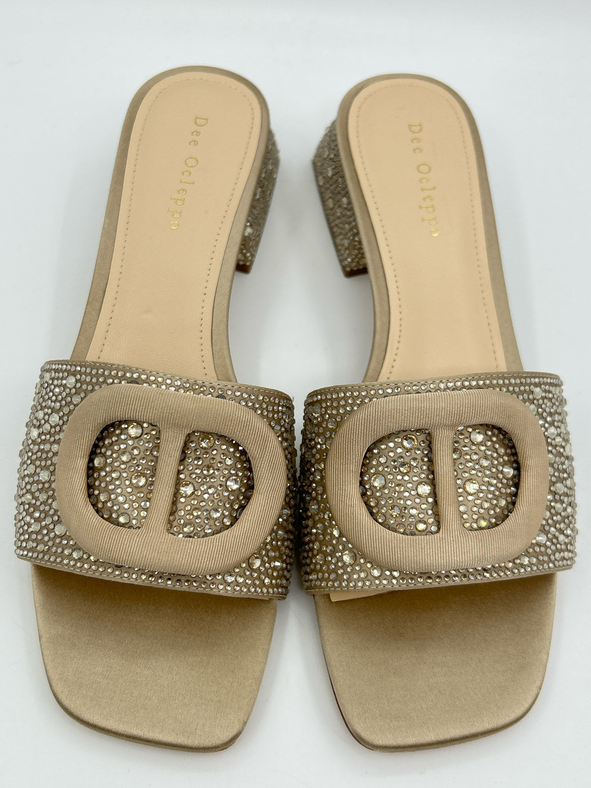 Dee Ocleppo Size 9.5 Champagne Women Sandal