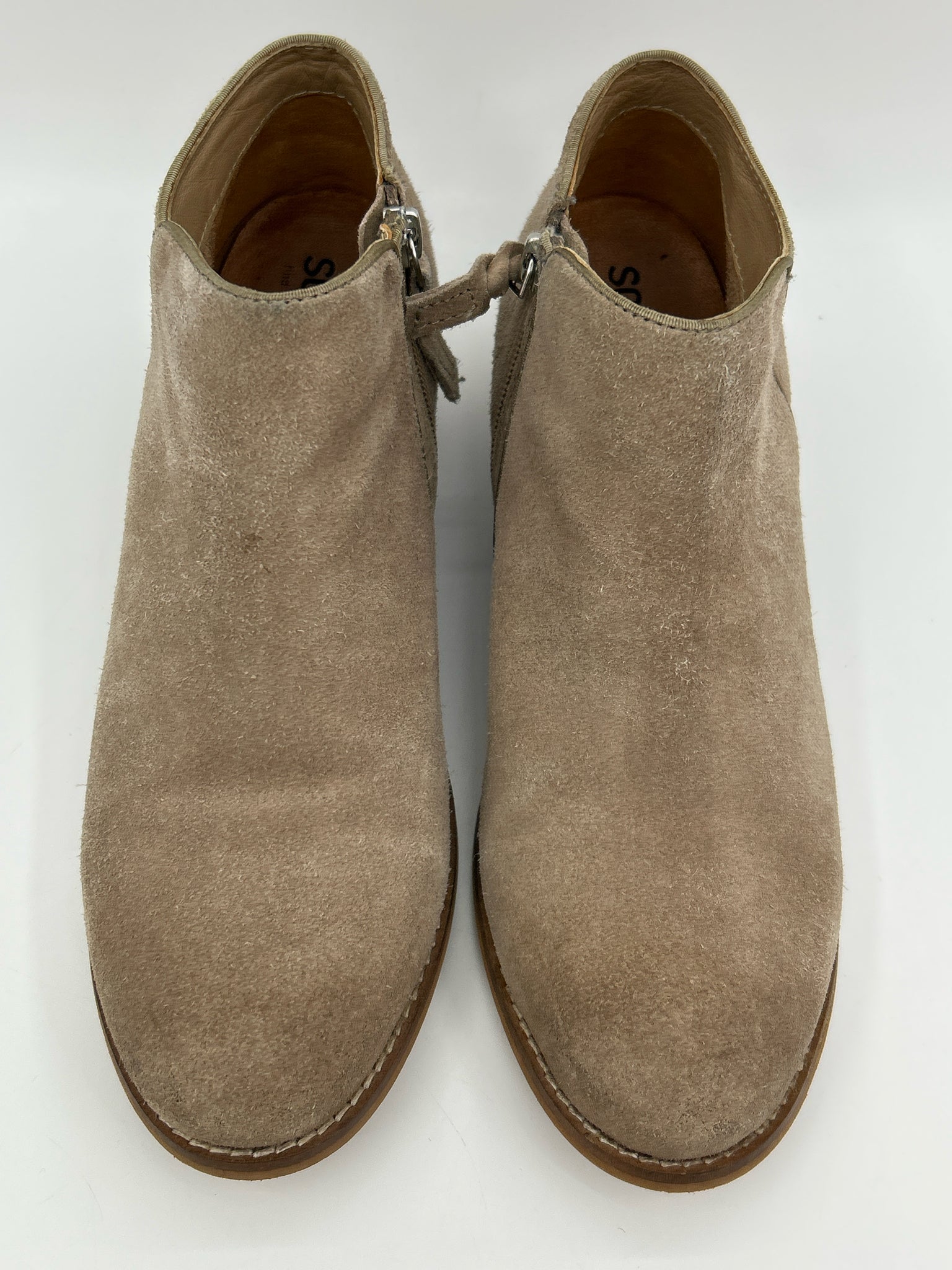 SOFTWALK Size 9.5N Beige Women Booties