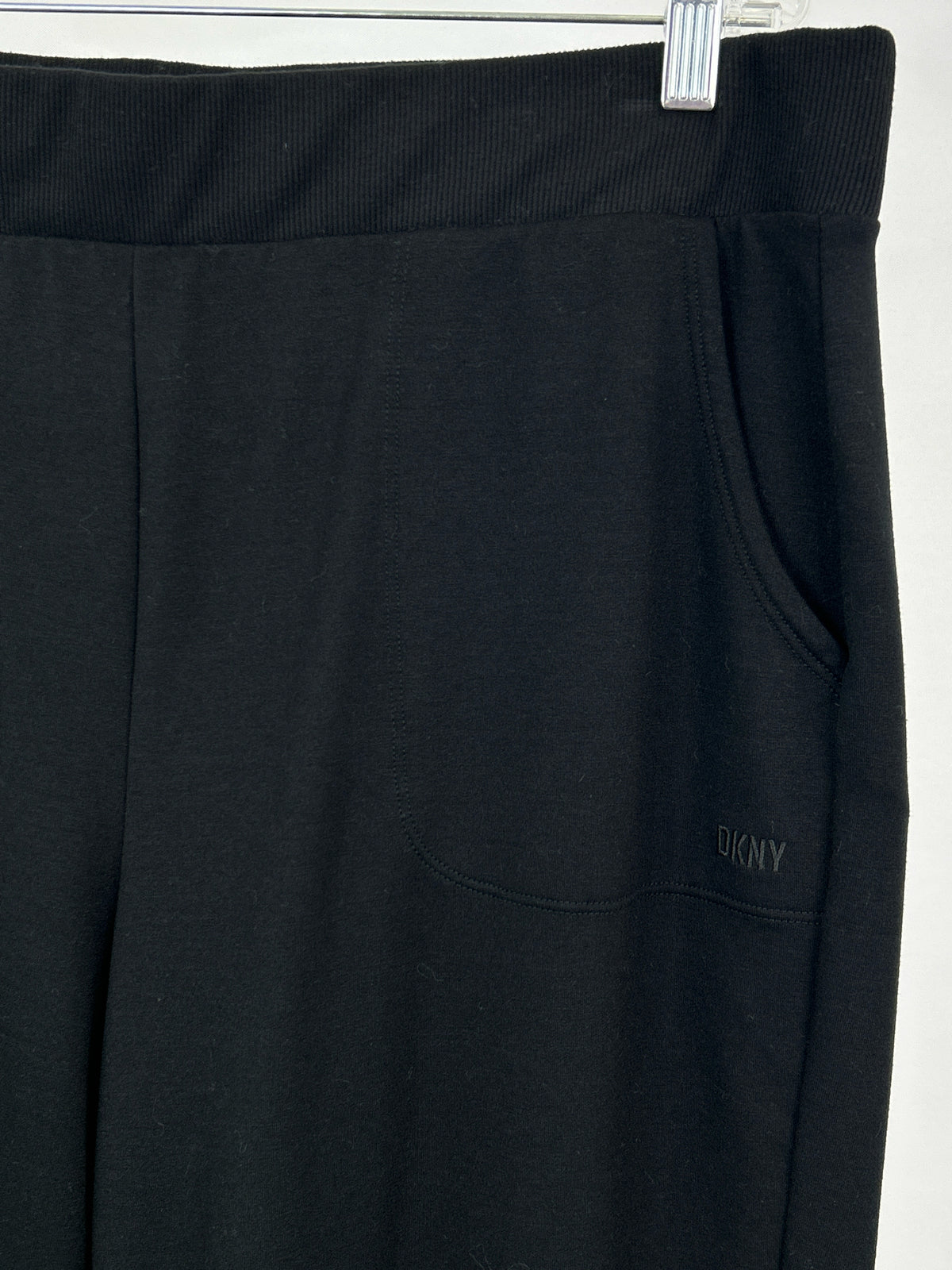 DKNY SPORT Size XL Black Women 2-Piece w/pants