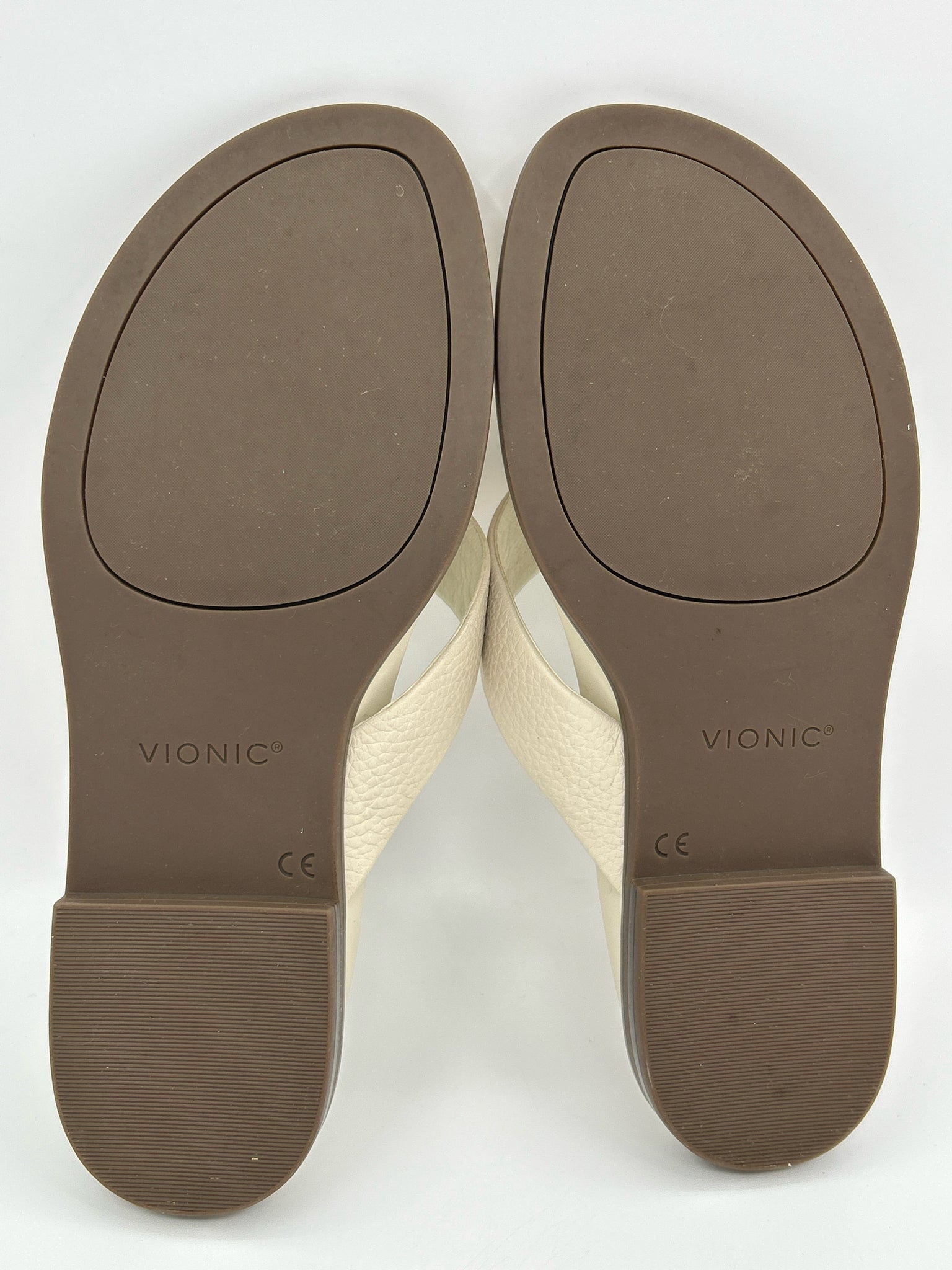VIONIC Size 8 Beige Women Sandal
