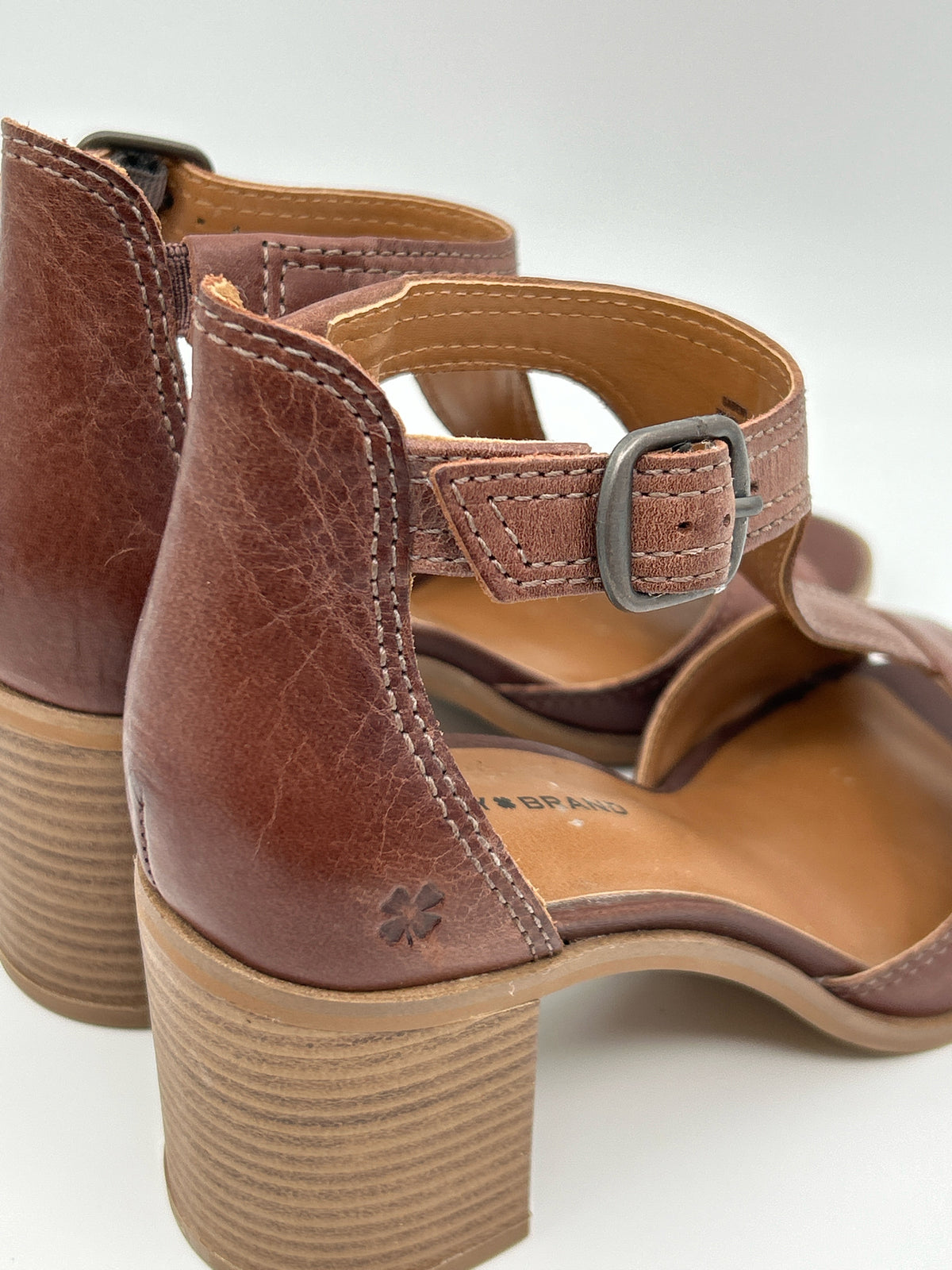 LUCKY BRAND Size 7M Brown Women Sandal