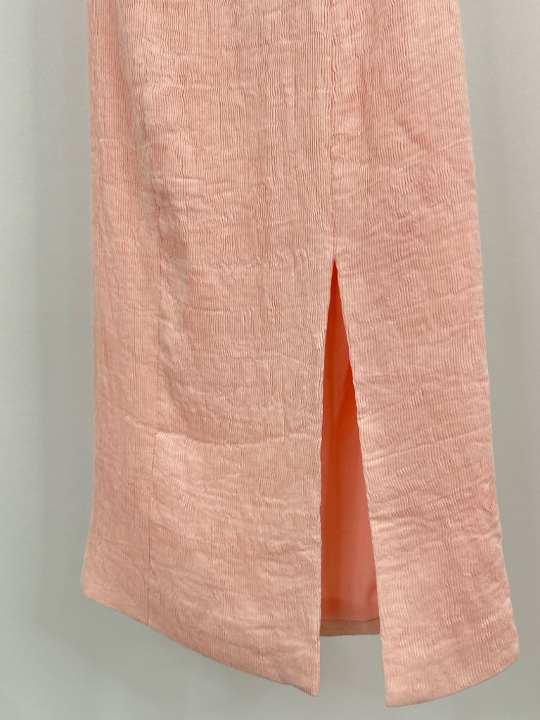 Elliatt Size XS Peach Women's Dress