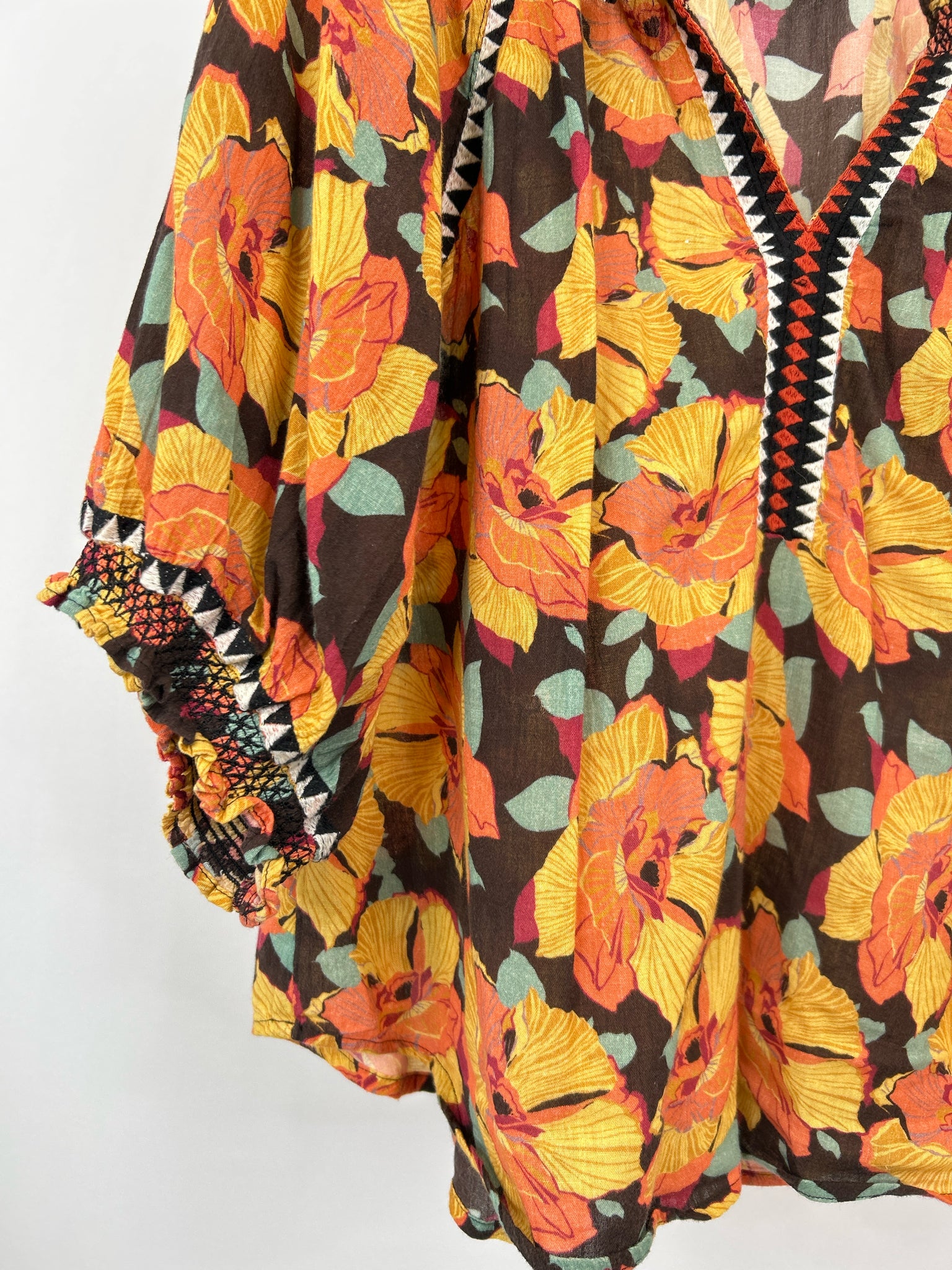 SUNDANCE Size M Brown and Yellow Women Top