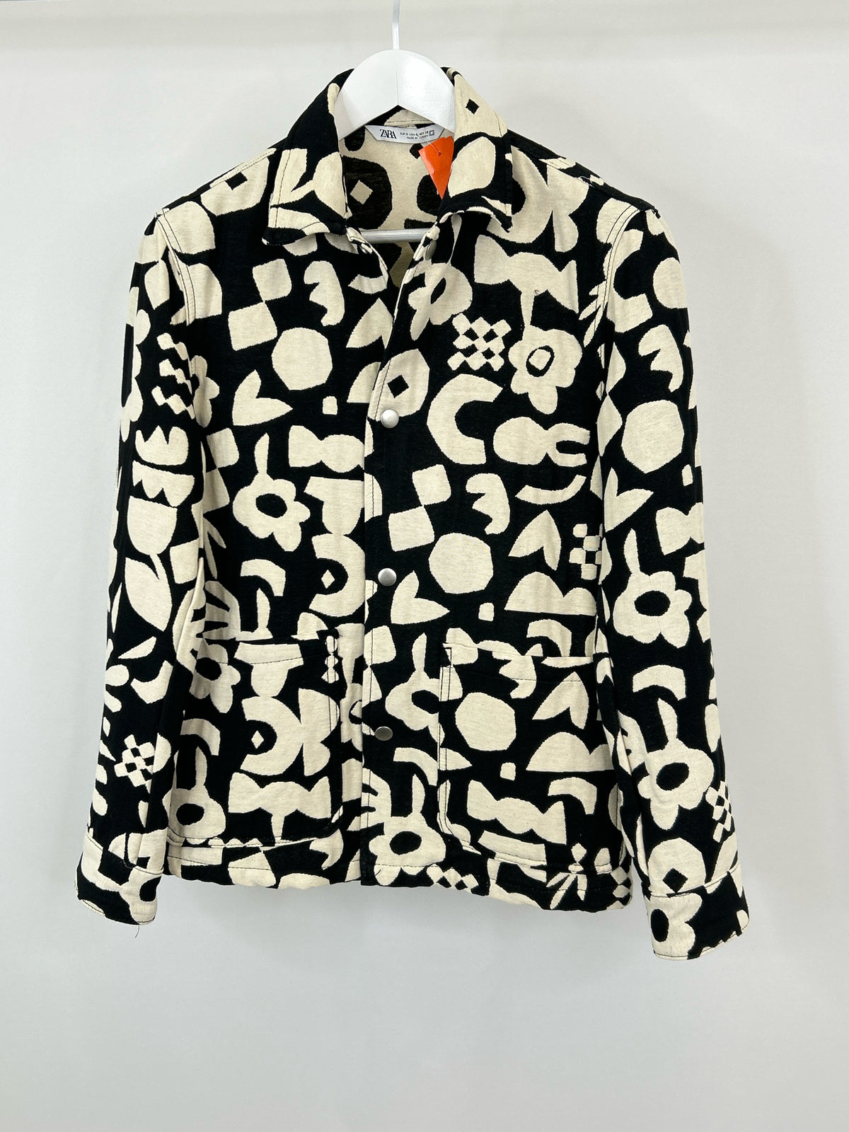 ZARA Size S Black & Cream Women Jacket