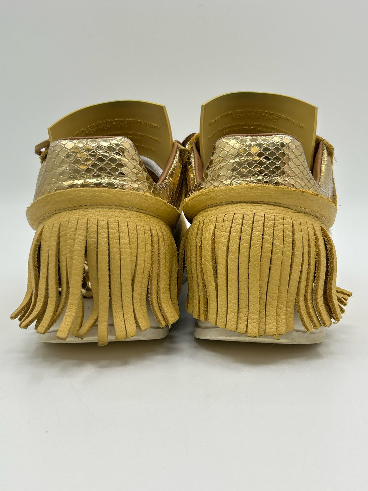 ESSEUTESSE Size 38 Yellow Women Sneakers