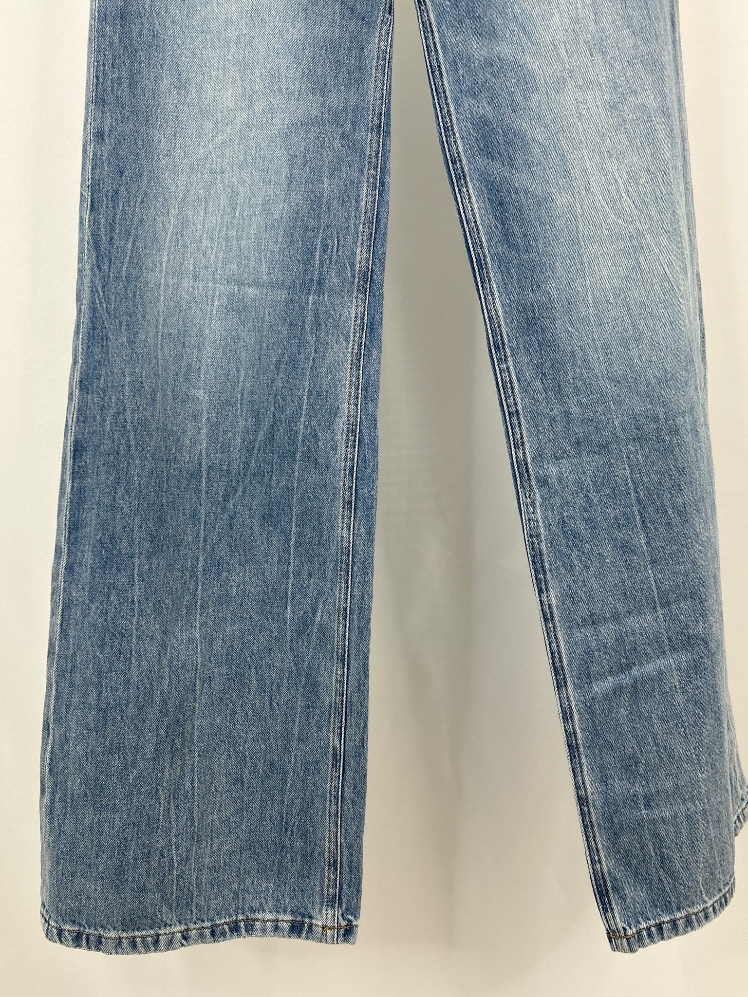 ALICE + OLIVIA Size 27/4 BLUE DENIM Women jeans