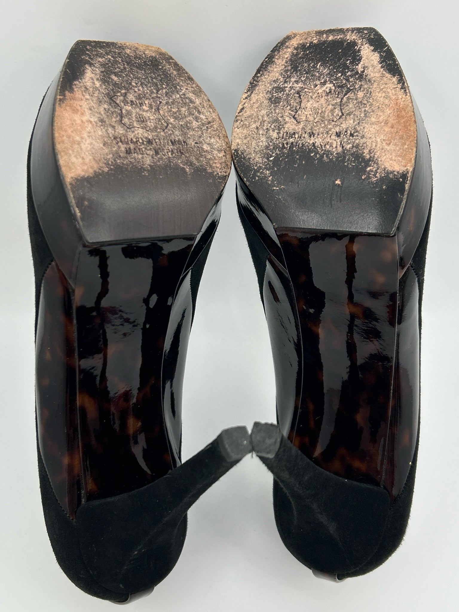 STUART WEITZMAN Size 8.5M Black Women Pumps
