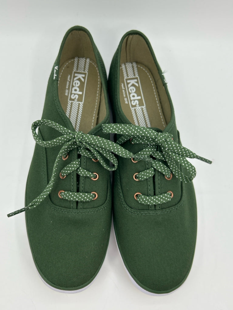 KEDS Size 9.5M Green Canvas Oxford Sneakers NWOB