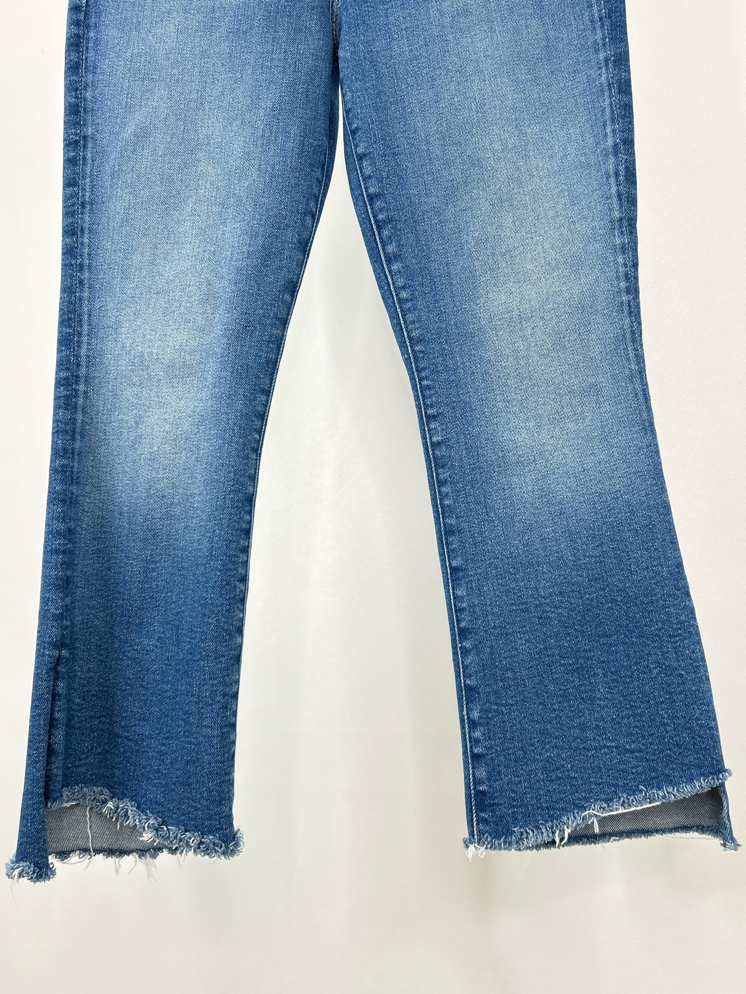 MOTHER Size 6/28 BLUE DENIM Women jeans