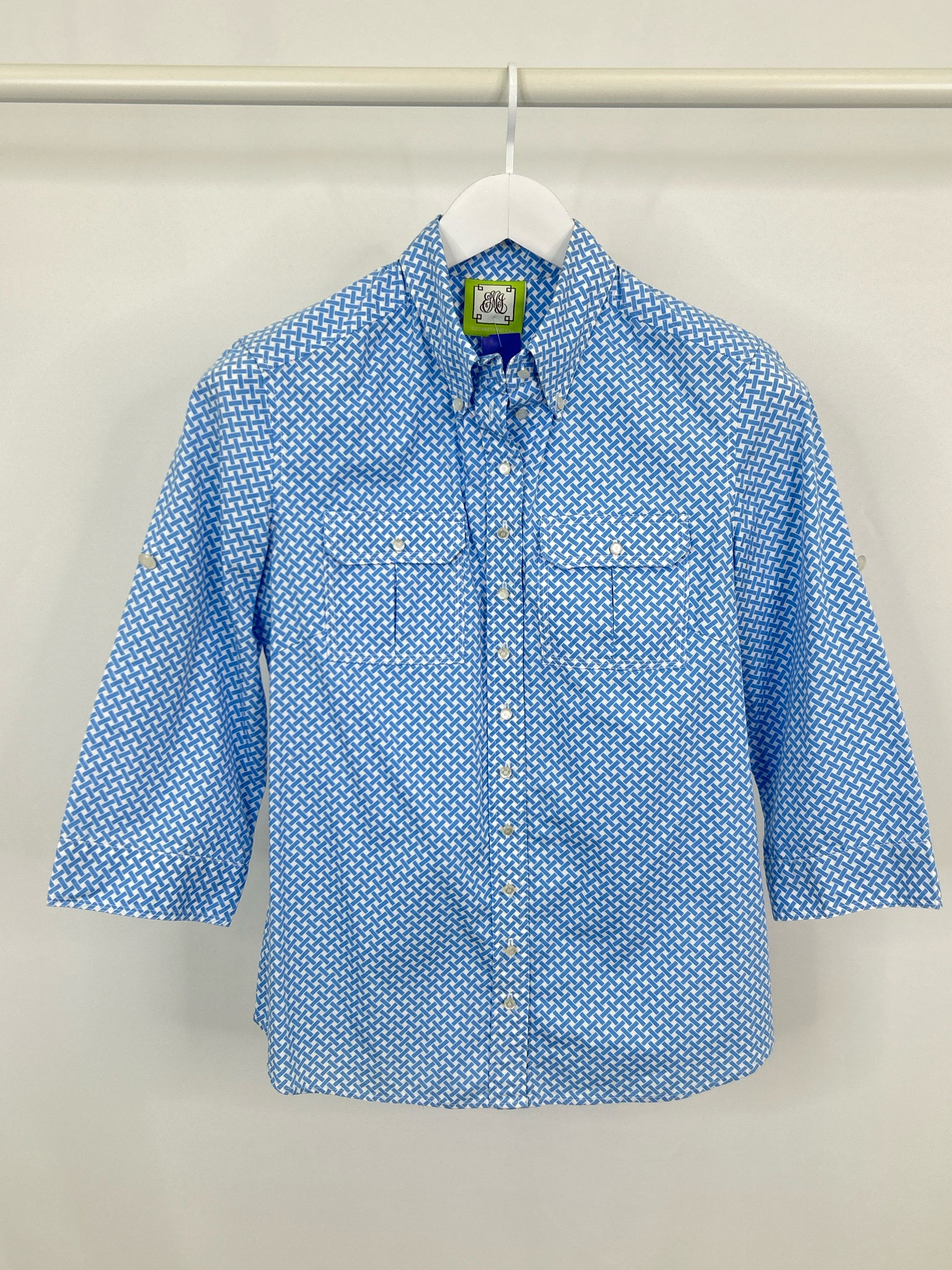 ELIZABETH MCKAY Size 6 blue and white Women Shirt