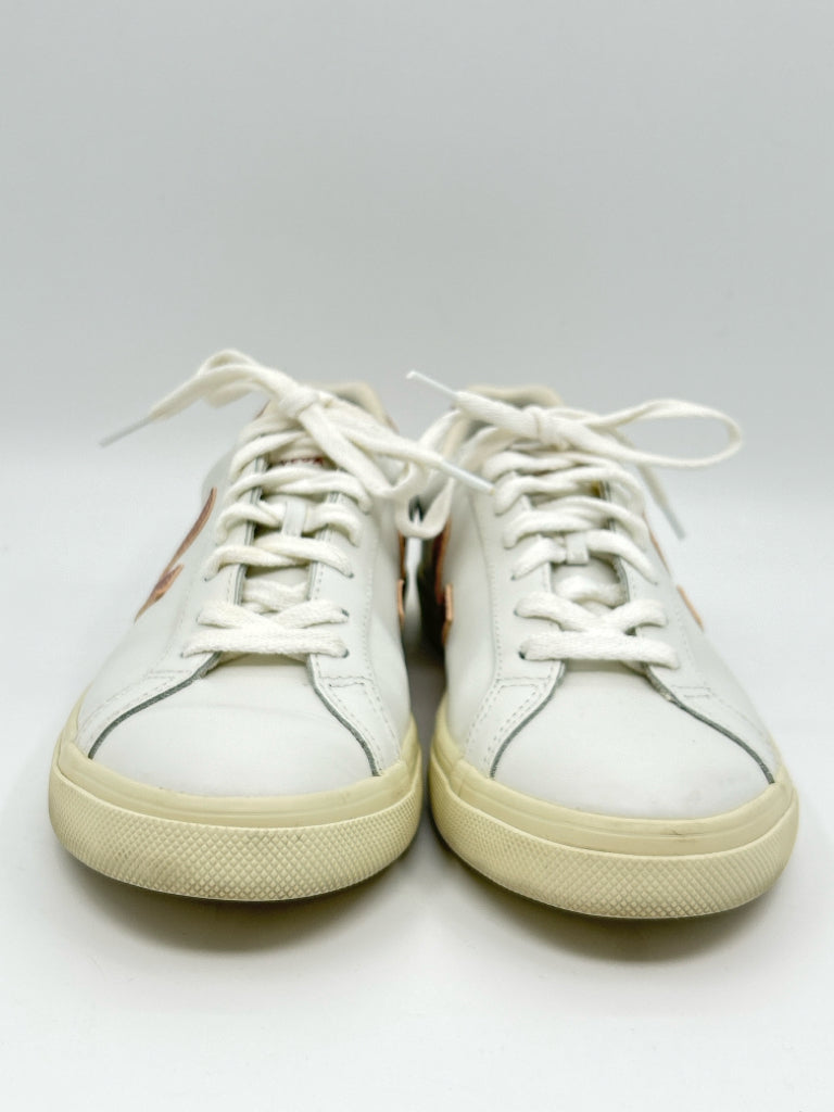 VEJA Women Size 8 White and PINK Sneakers