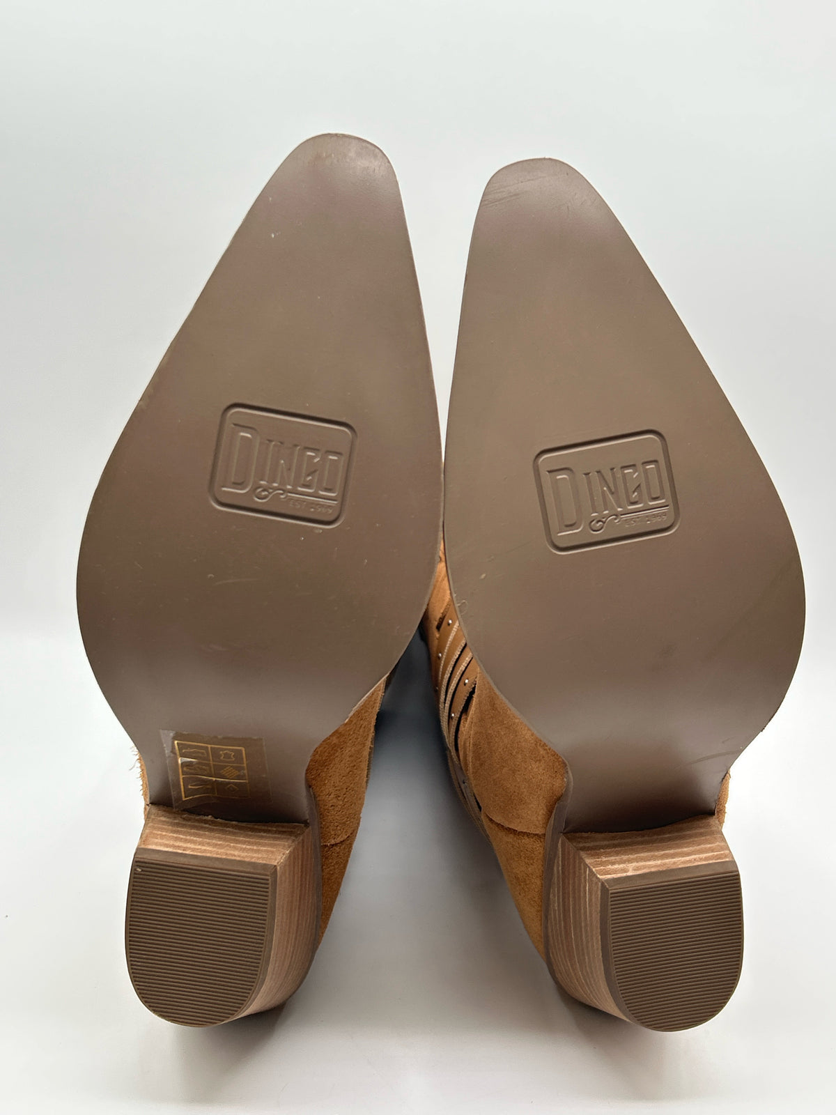 DINGO Size 8.5M Brown Women Boots