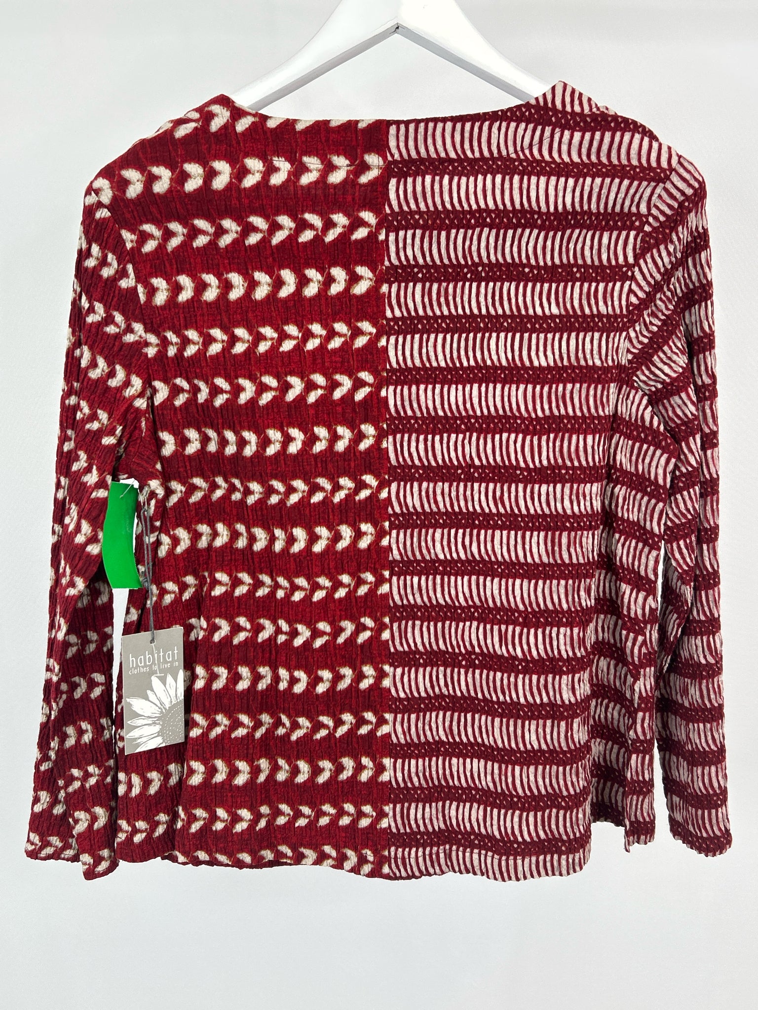 HABITAT Size S red and white Women Top