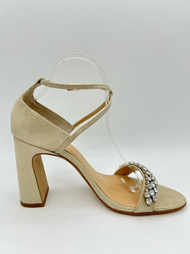 BADGLEY MISCHKA Size 10 Gold Women's Sandal