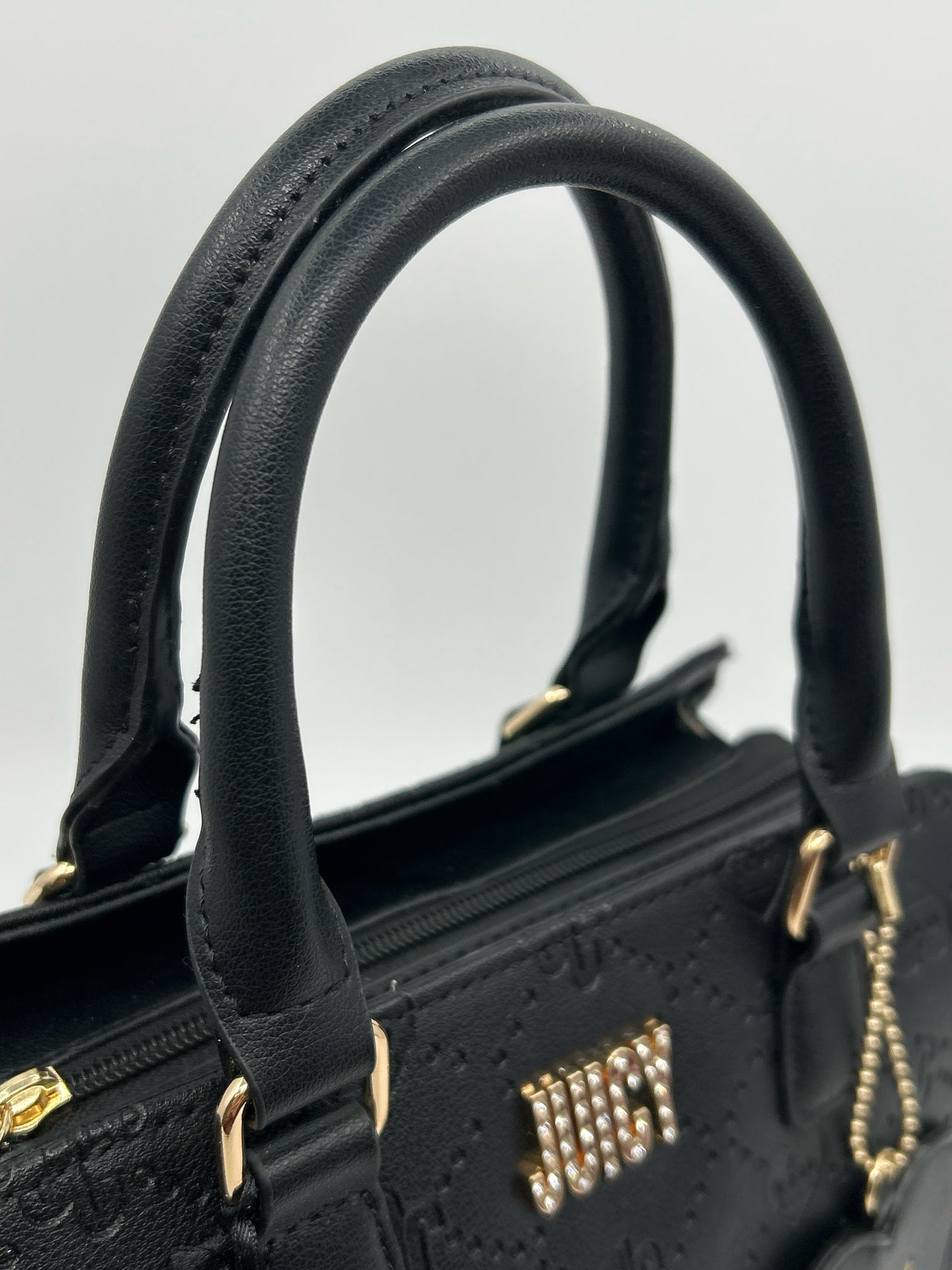 美品　JUICY COUTURE バニティバッグ　かばん　ミラー付き　ブラック 美品 JUICY COUTURE バニティバッグ かばん ミラー付き ブラック