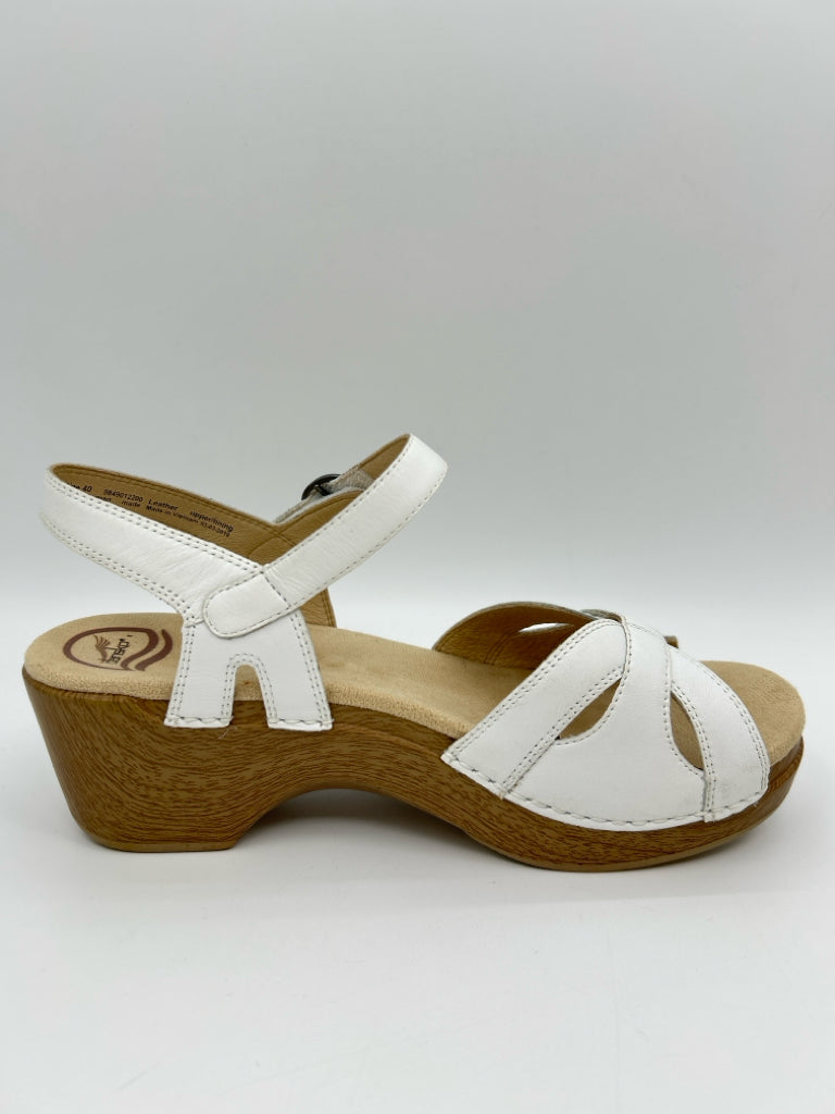 DANSKO Size 40 White Women's Sandal
