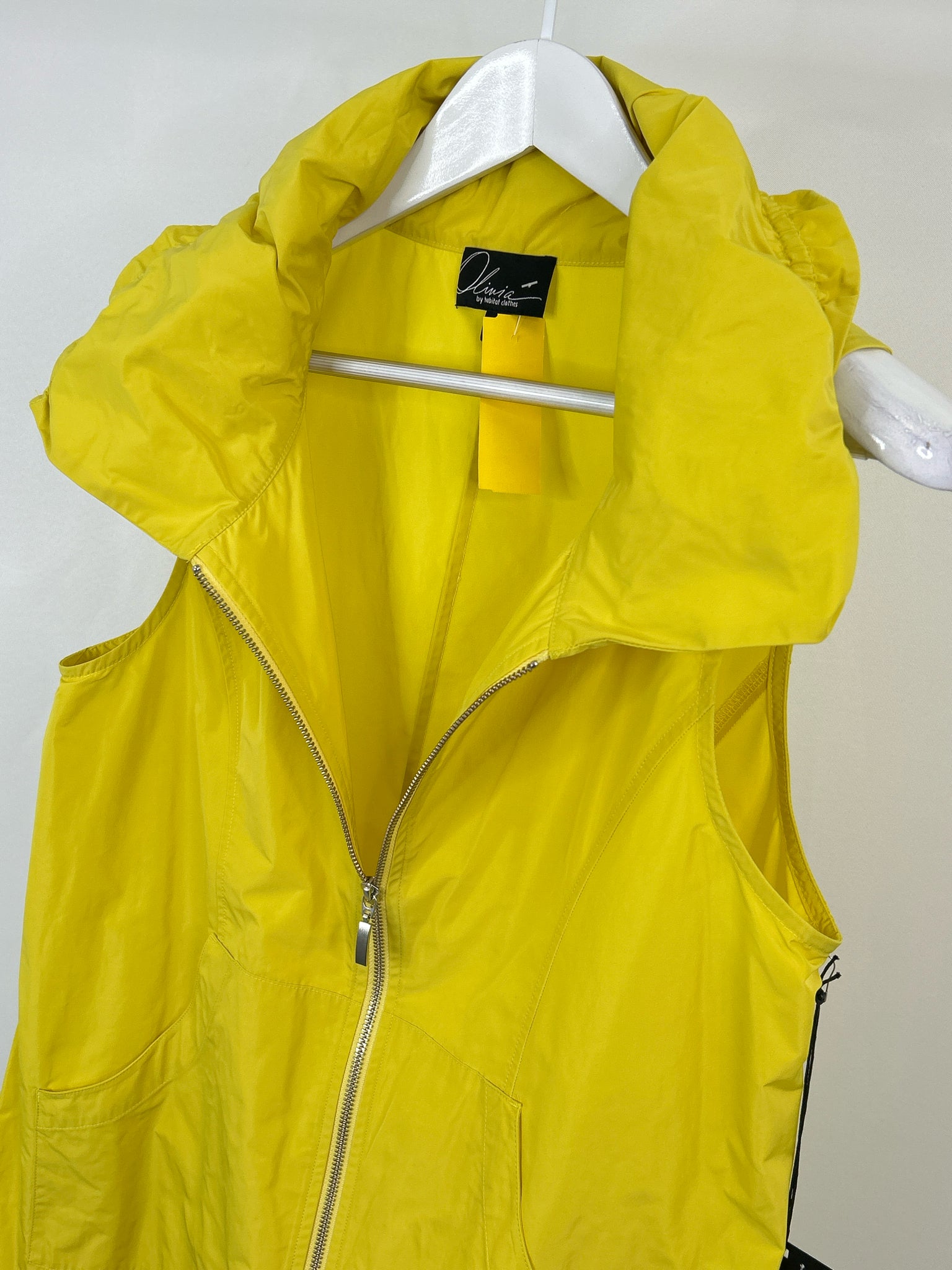 OLIVIA BY HABITAT CLOTHES Size S Yellow Women Vest