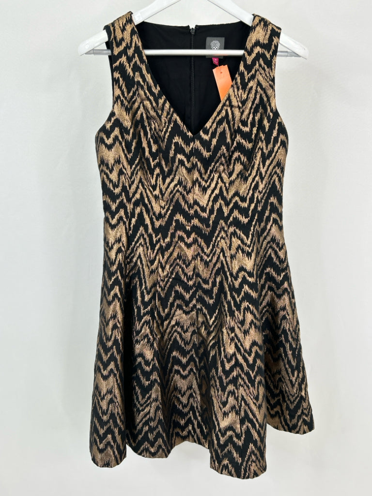 VINCE CAMUTO Women Size 10 Metallic Print Dress