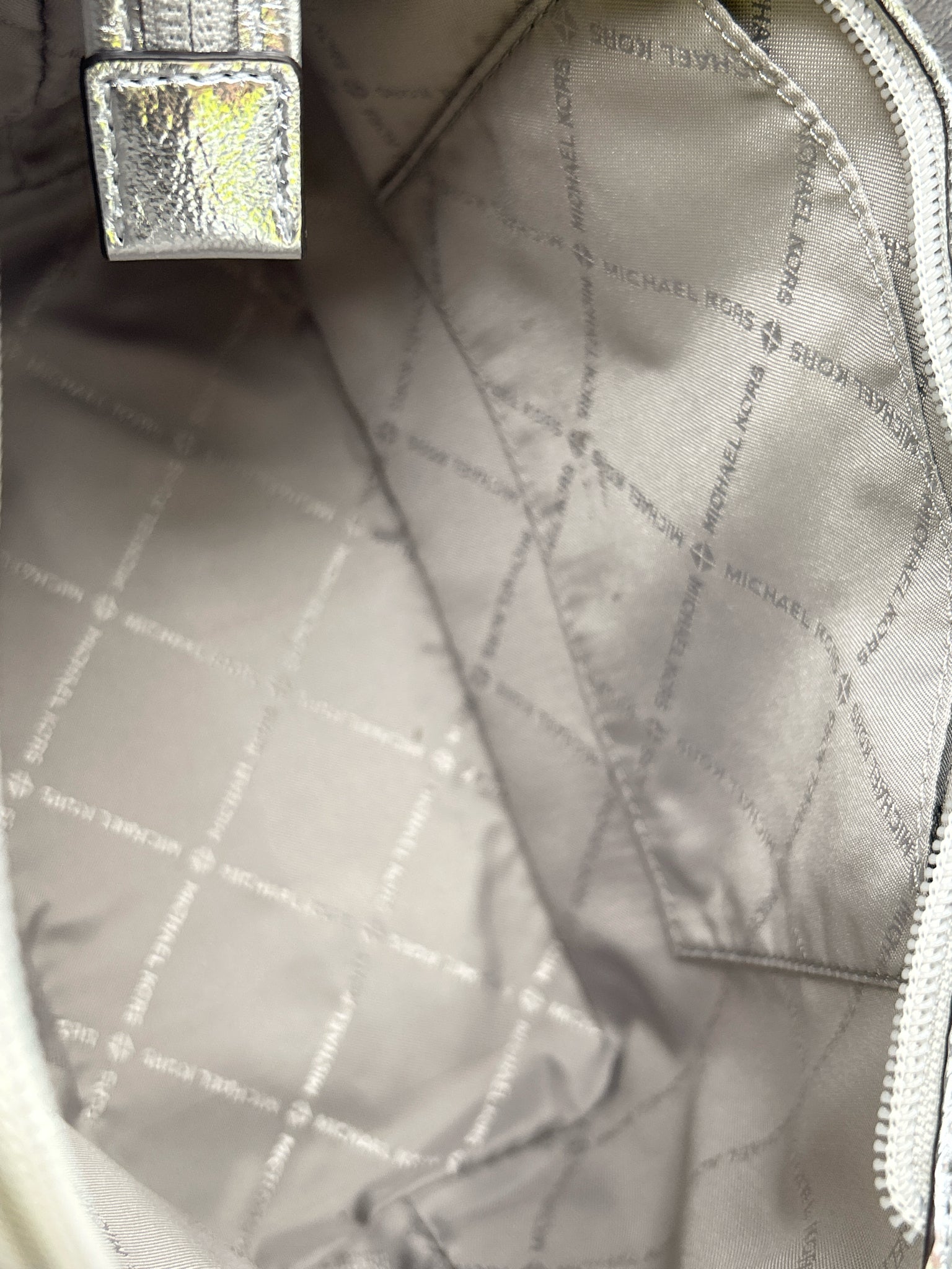 MICHAEL KORS METALLIC SILVER Women Purse