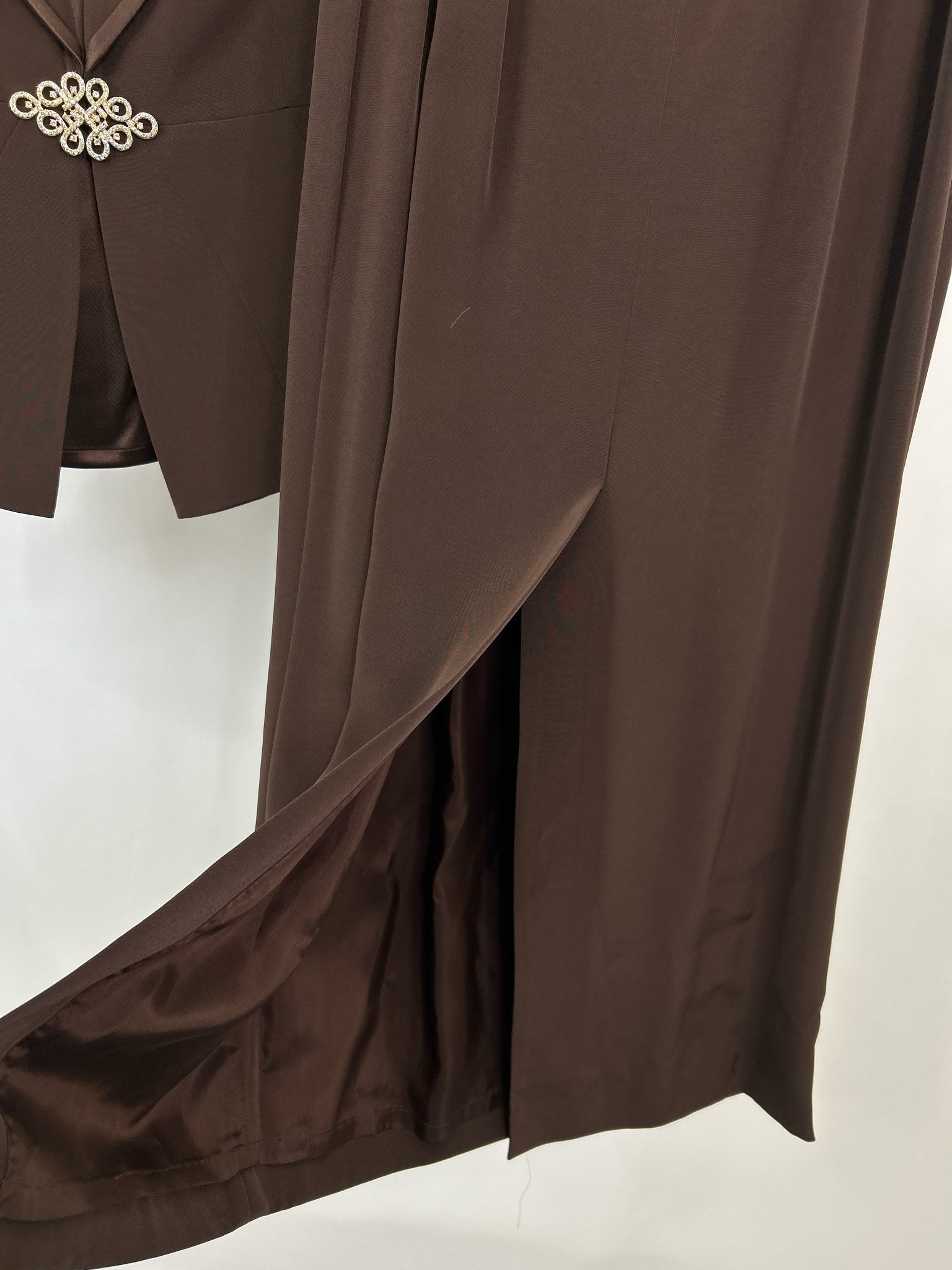 SIONI Size 8 Brown Women 3-Piece w/Skirt NWT