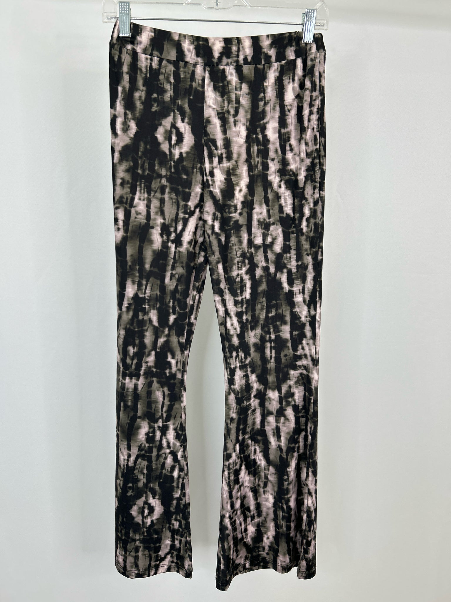 Suzy D Size M GREEN AND BLACK Women Pants