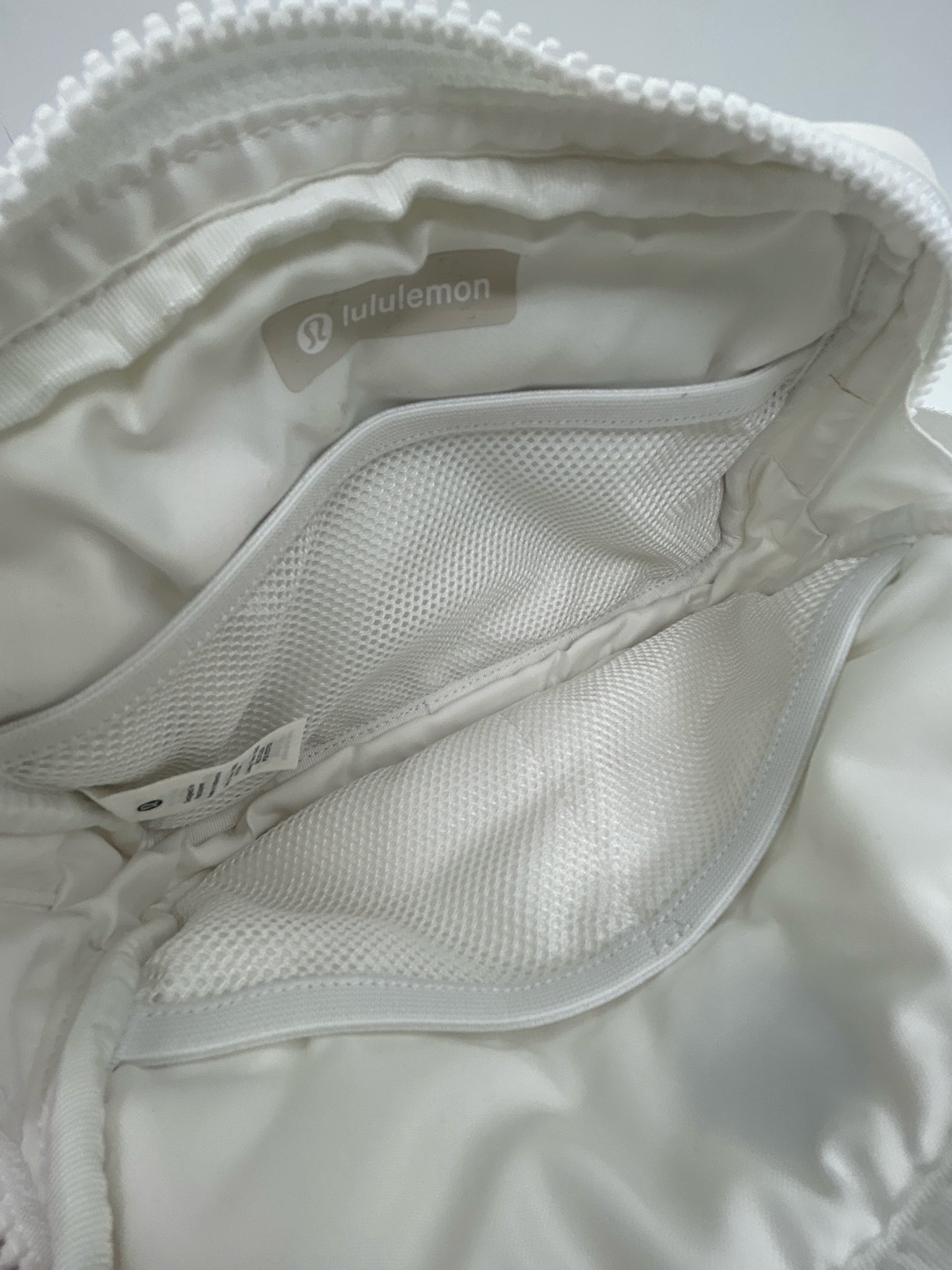LULULEMON White Women Purse
