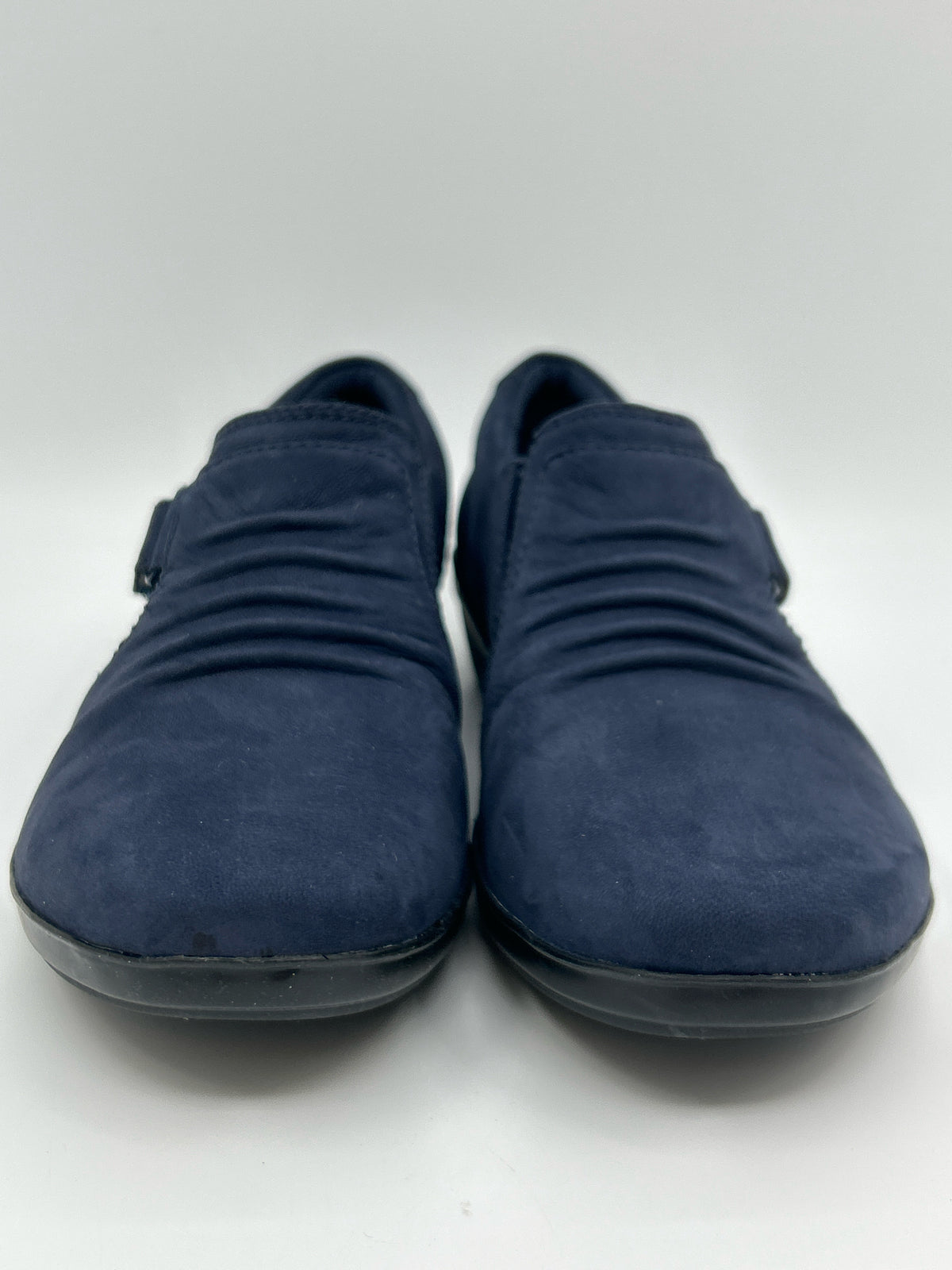 CLARKS COLLECTION NWOB Size 7 Navy Women Shoes
