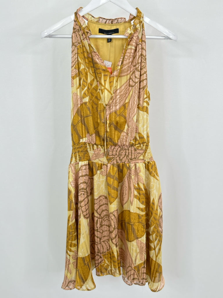 White House Black Market Size 4 Pale Yellow Dress NWT