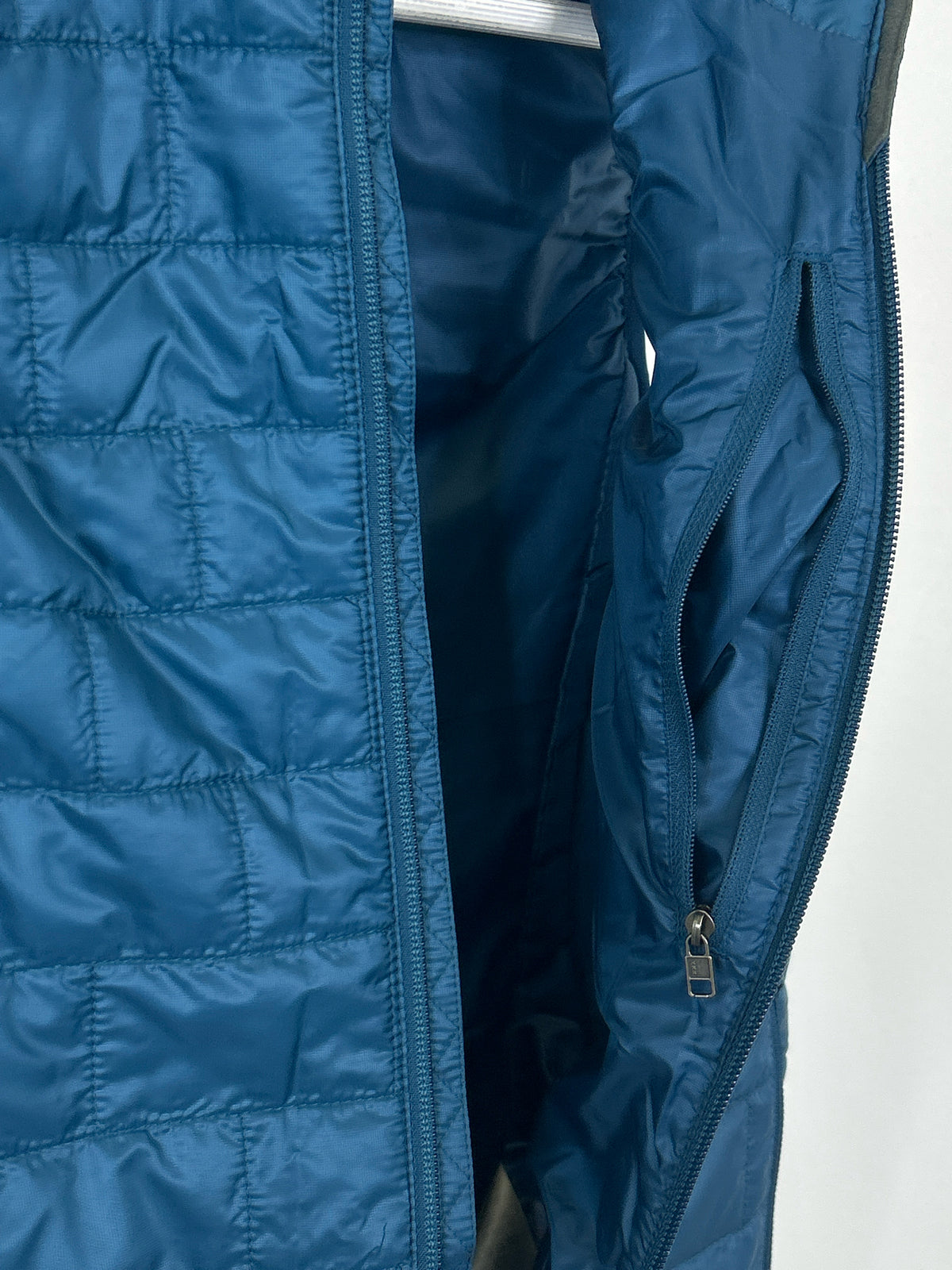 PATAGONIA Size XS Teal Women Vest