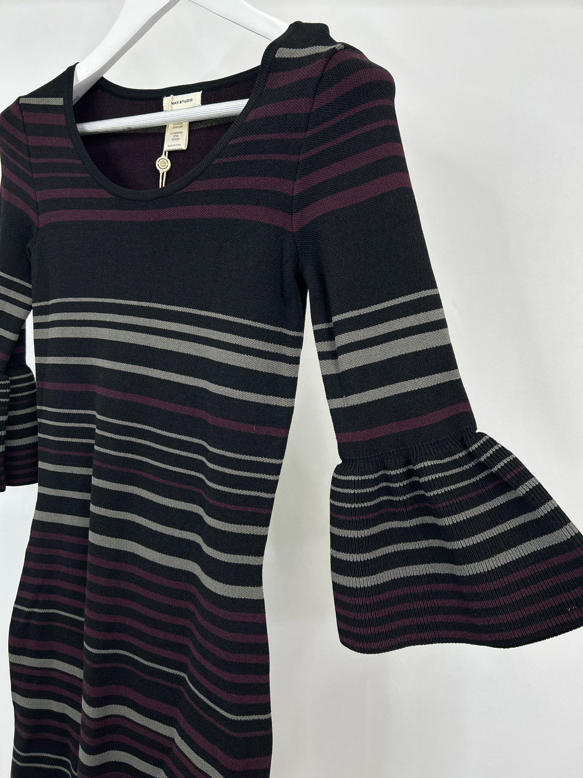 MAX STUDIO Size XS BLACK AND BURGUNDY Women Dress