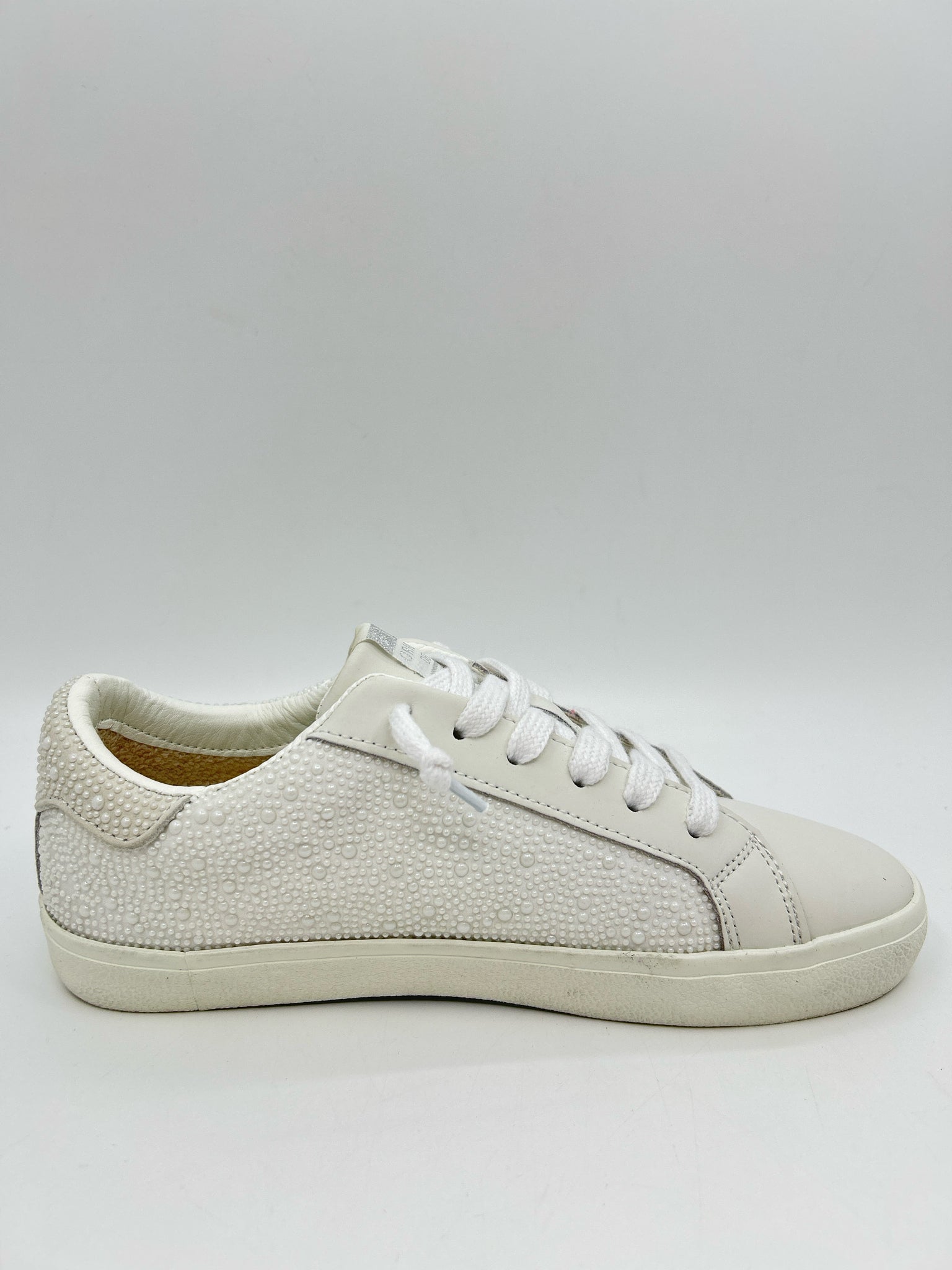 VINTAGE HAVANA Size 8 White Women Sneakers