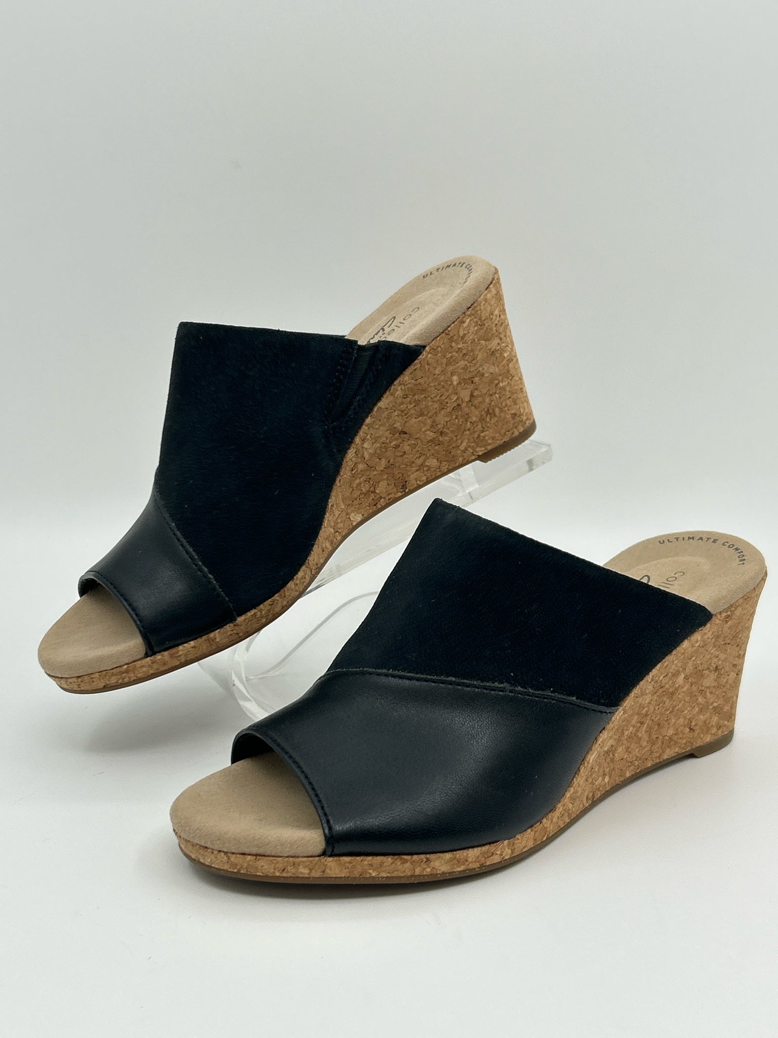 CLARKS Size 6.5M Black Women Sandal