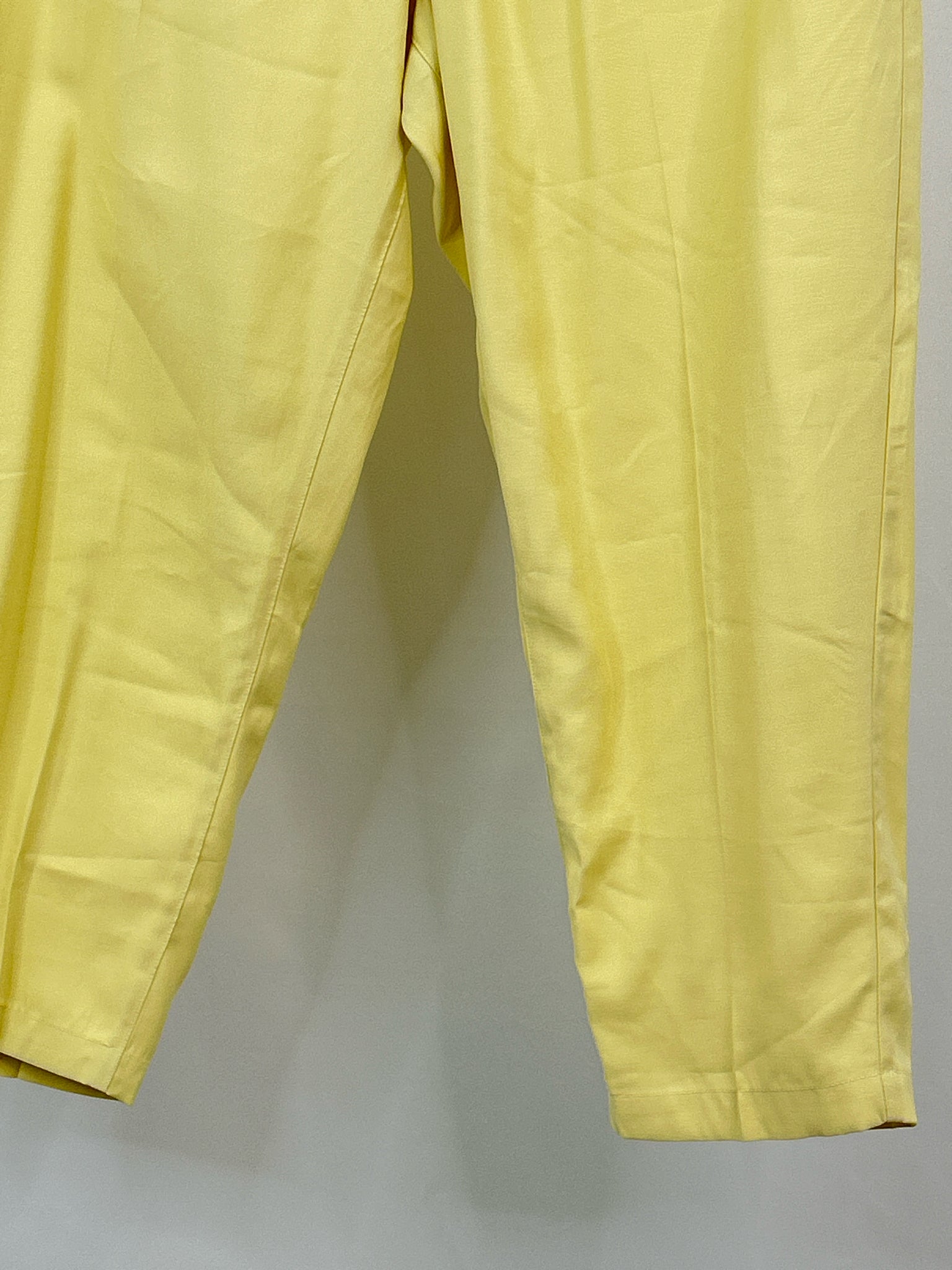 TOMMY HILFIGER Size XXL Yellow Women Pants NWT