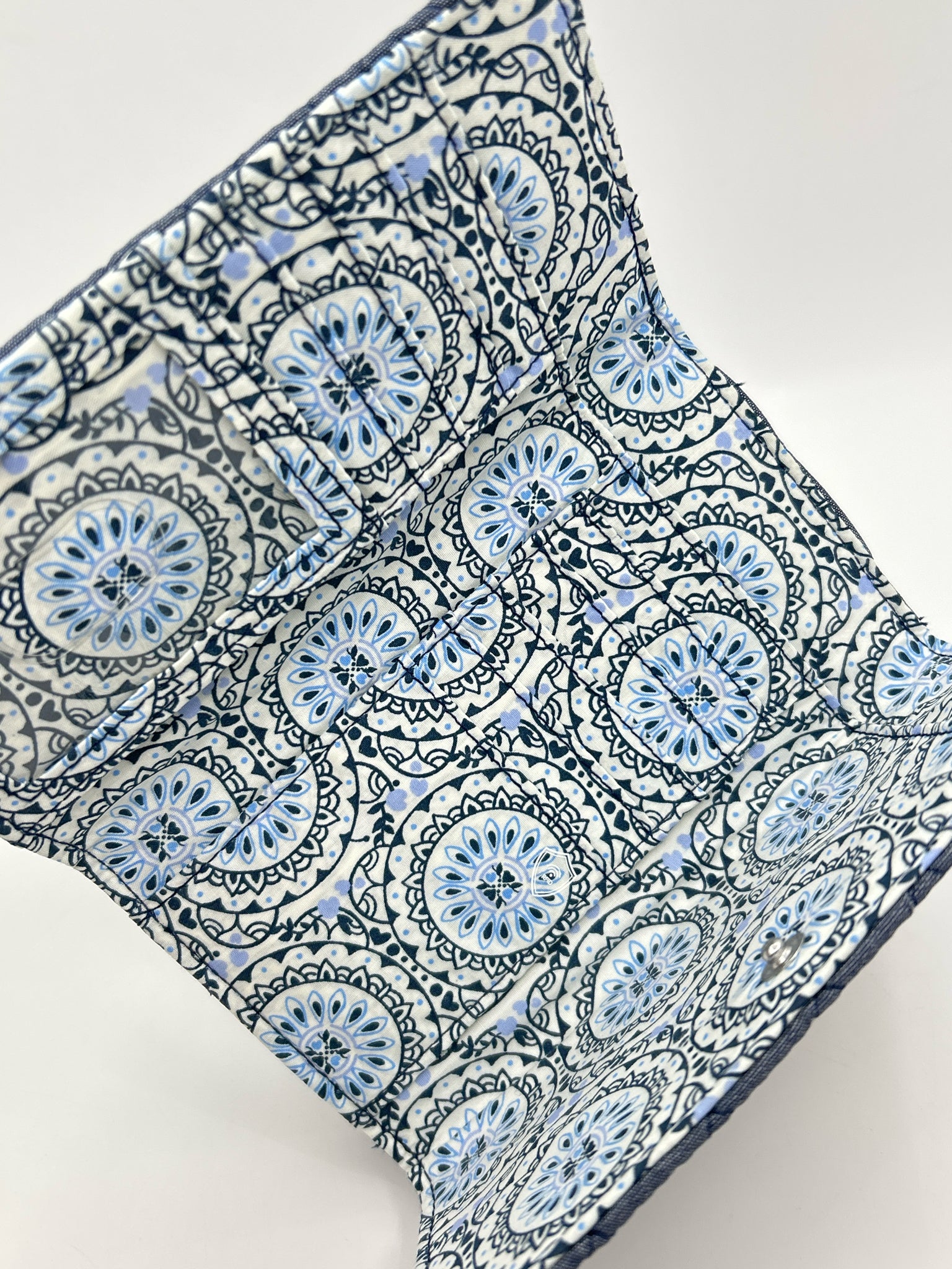 VERA BRADLEY Navy Women Wristlet