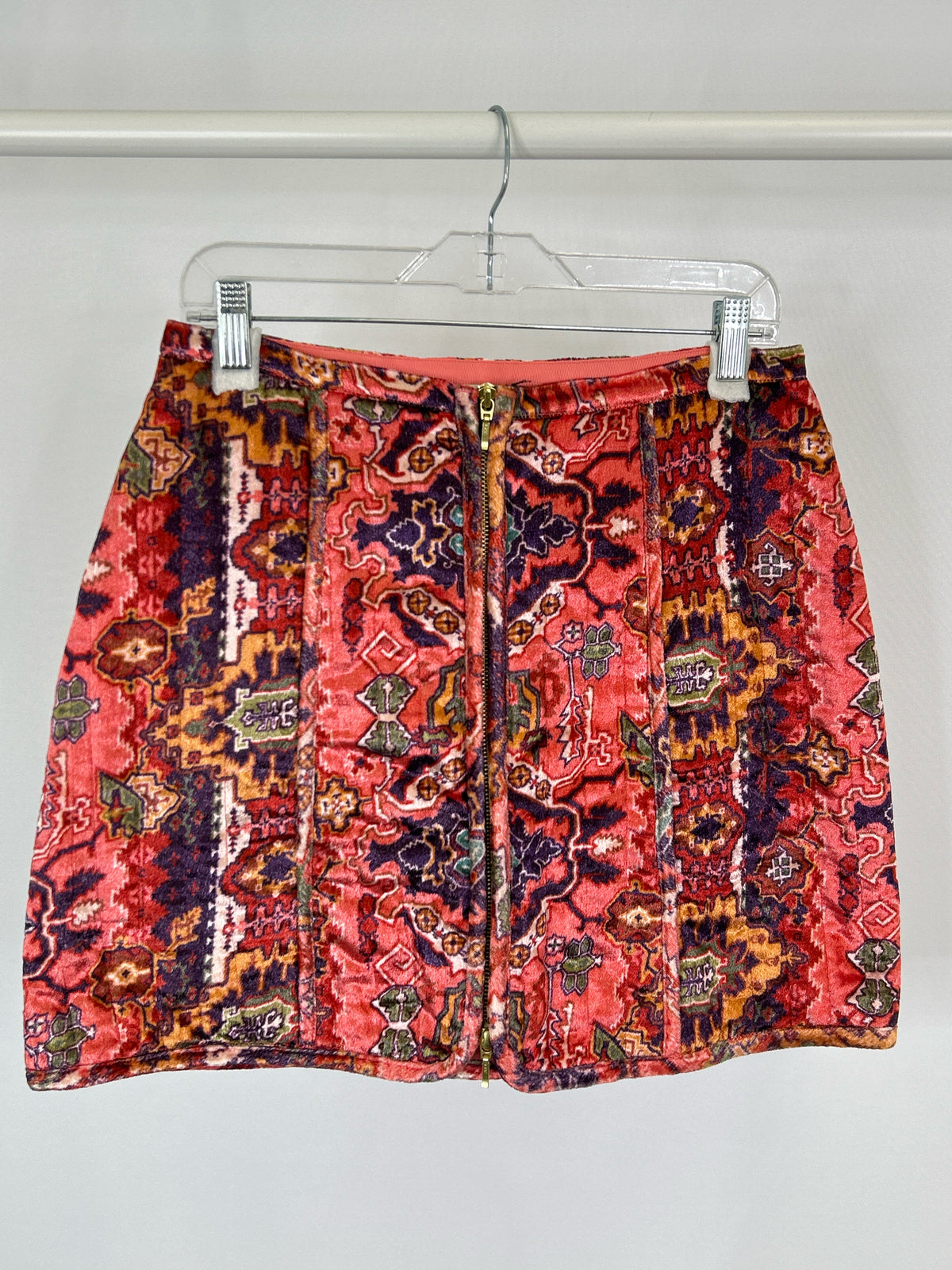 LOVE THE LABEL Size M Coral Print Women Skirt