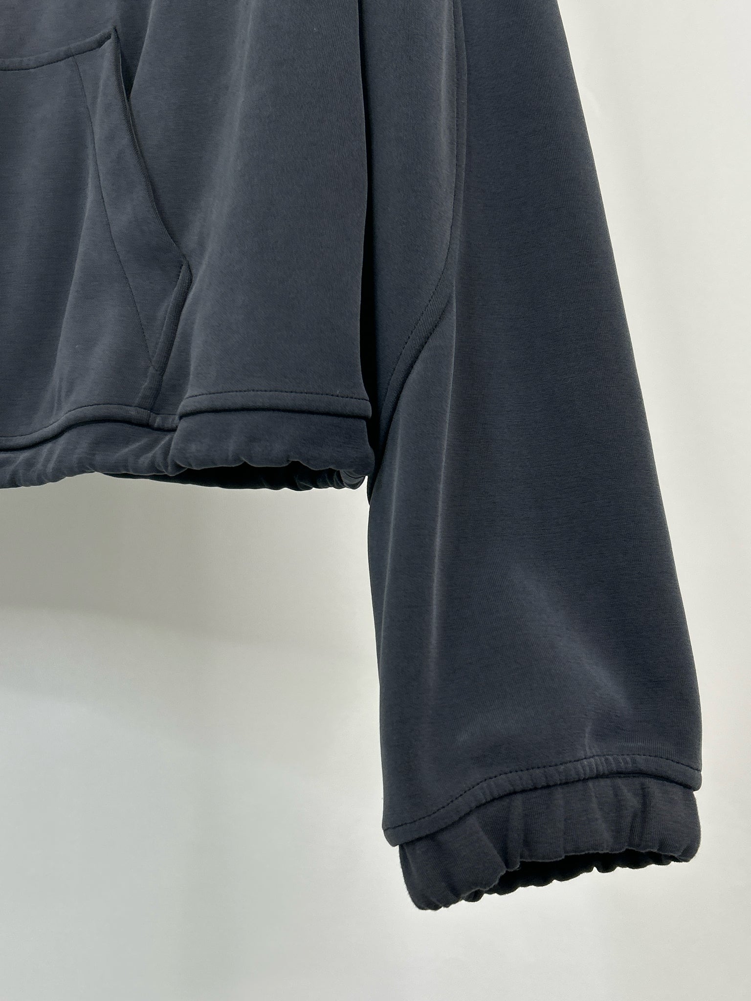 LULULEMON Size 8 Charcoal Women Pullover