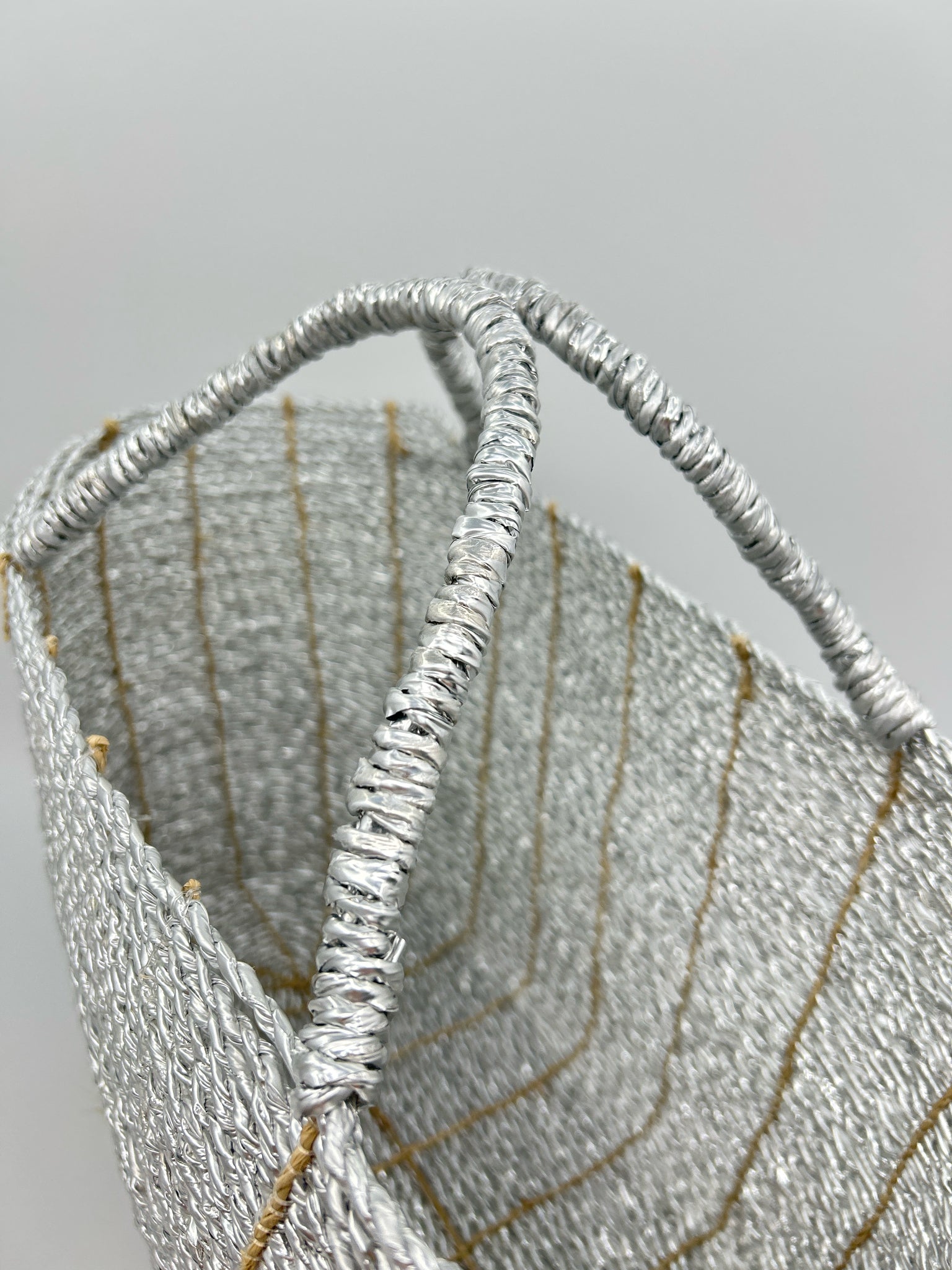 PIER 1 IMPORTS Silver Women Tote