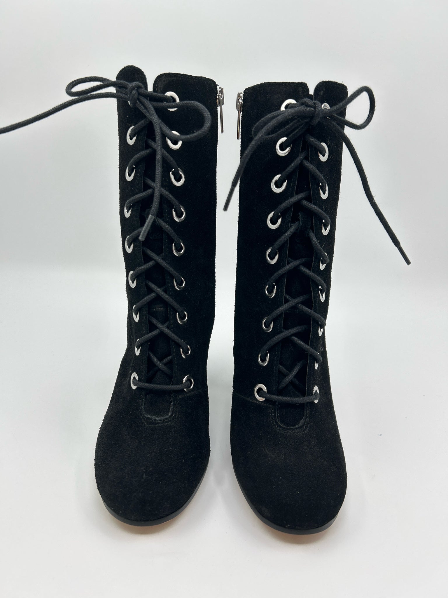 VINCE CAMUTO Size 7.5M Black Women Booties