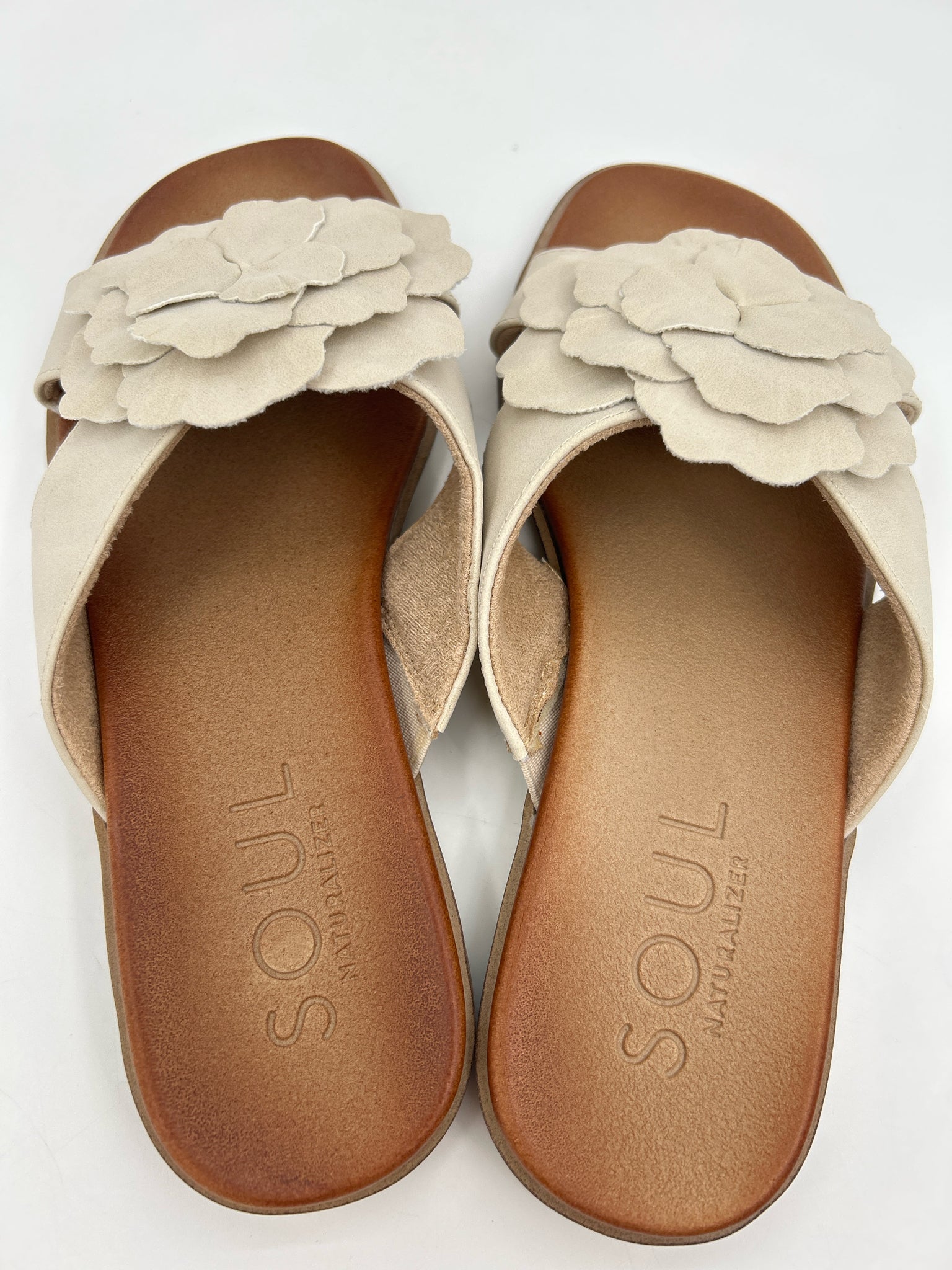 SOUL NATURALIZER Size 8.5M Beige Women Sandal
