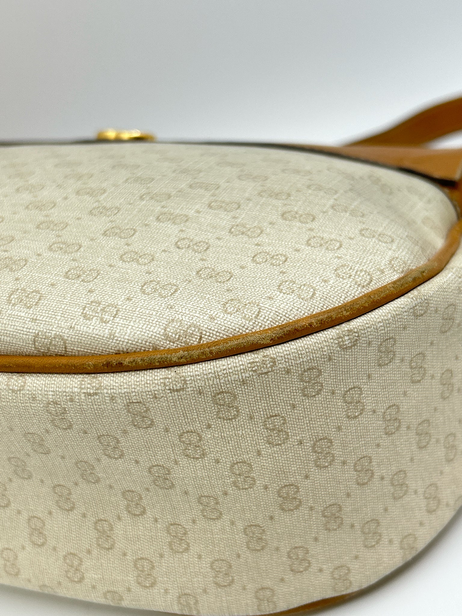 GUCCI Beige Women Purse