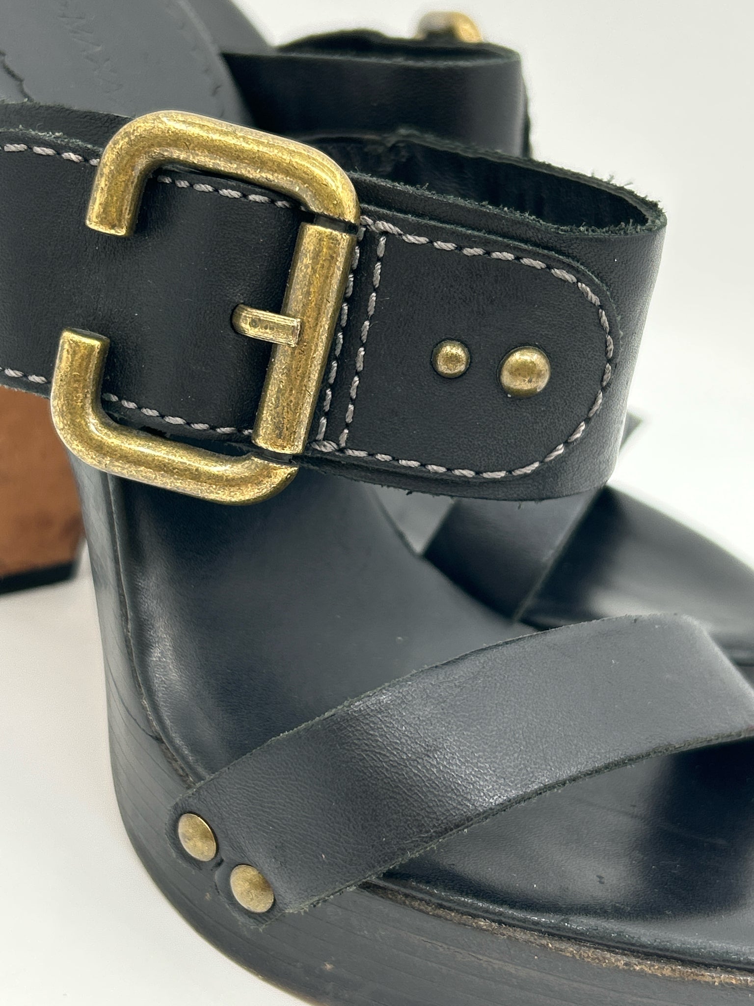 BCBGMAXAZRIA Size 6 Black Women Sandal