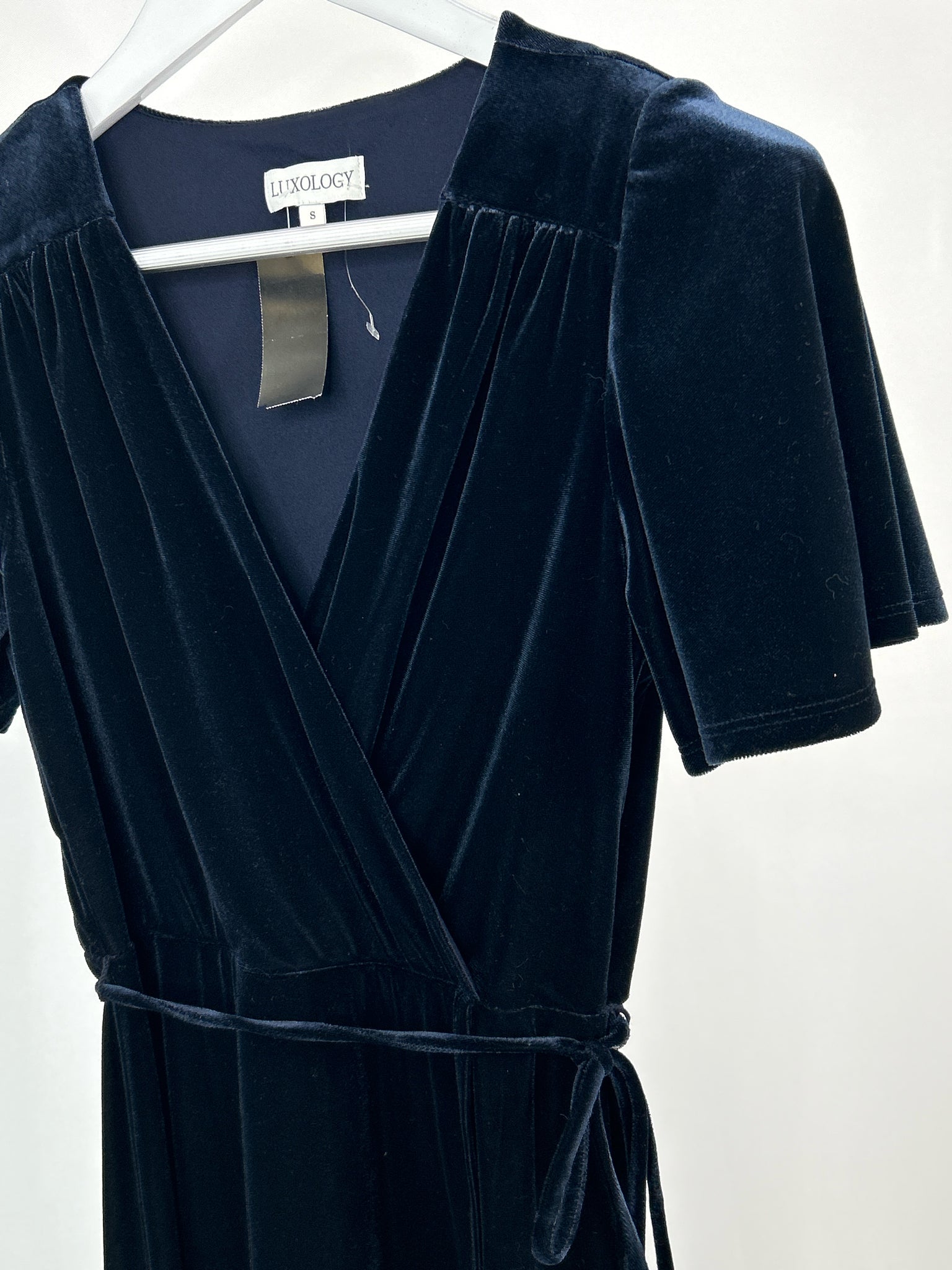 LUXOLOGY Size S Navy Women Dress NWOT