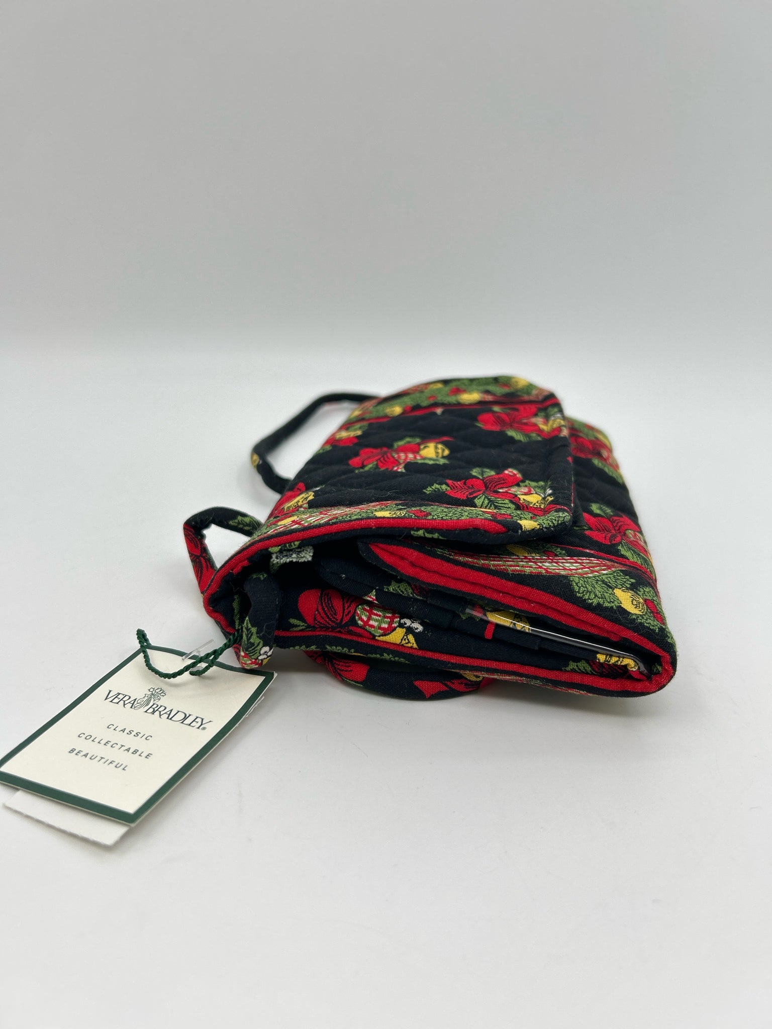 VERA BRADLEY Black Print Women Wallet