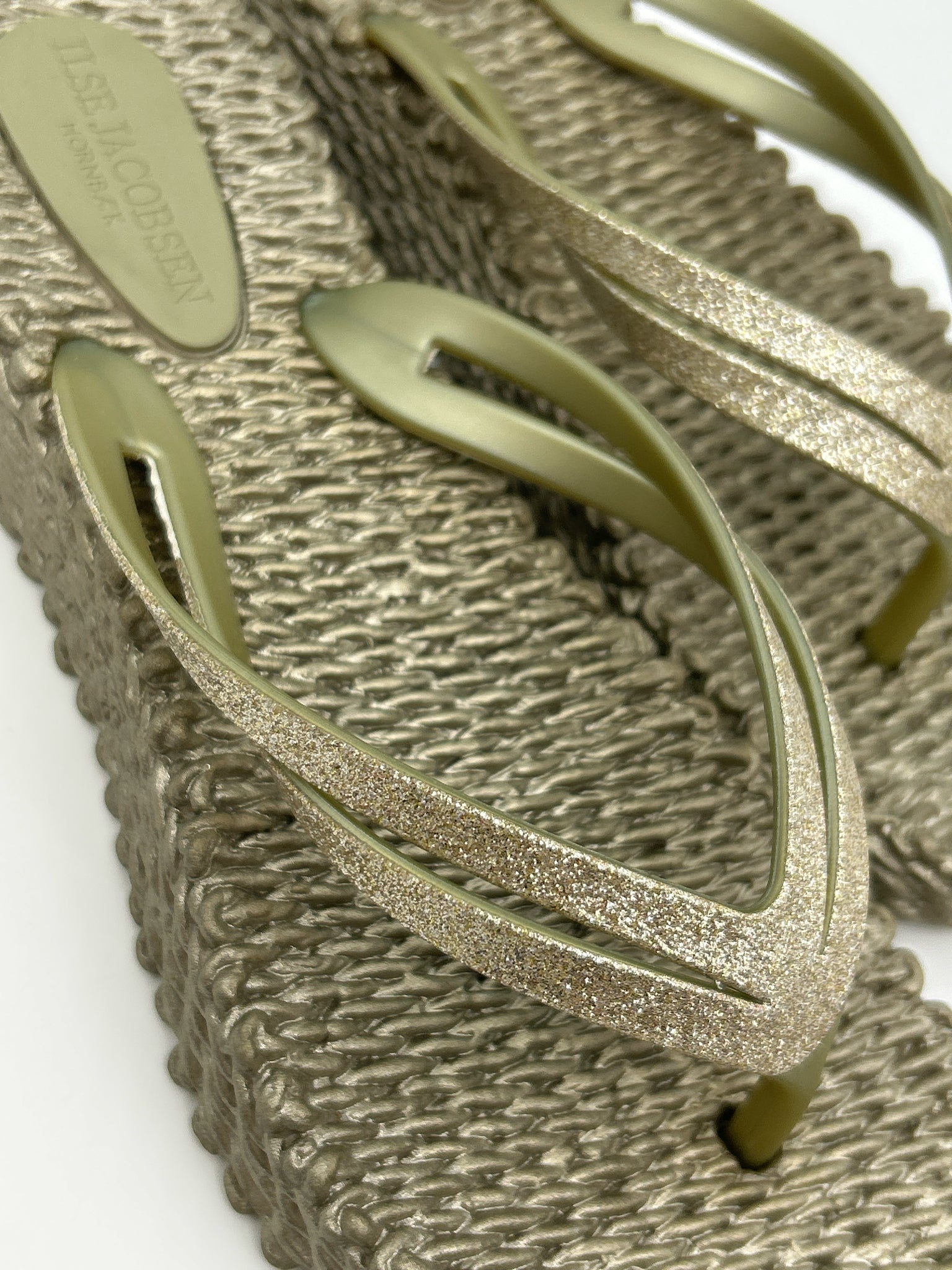 ILSE JACOBSEN Size 9 OLIVE Women Flip flops
